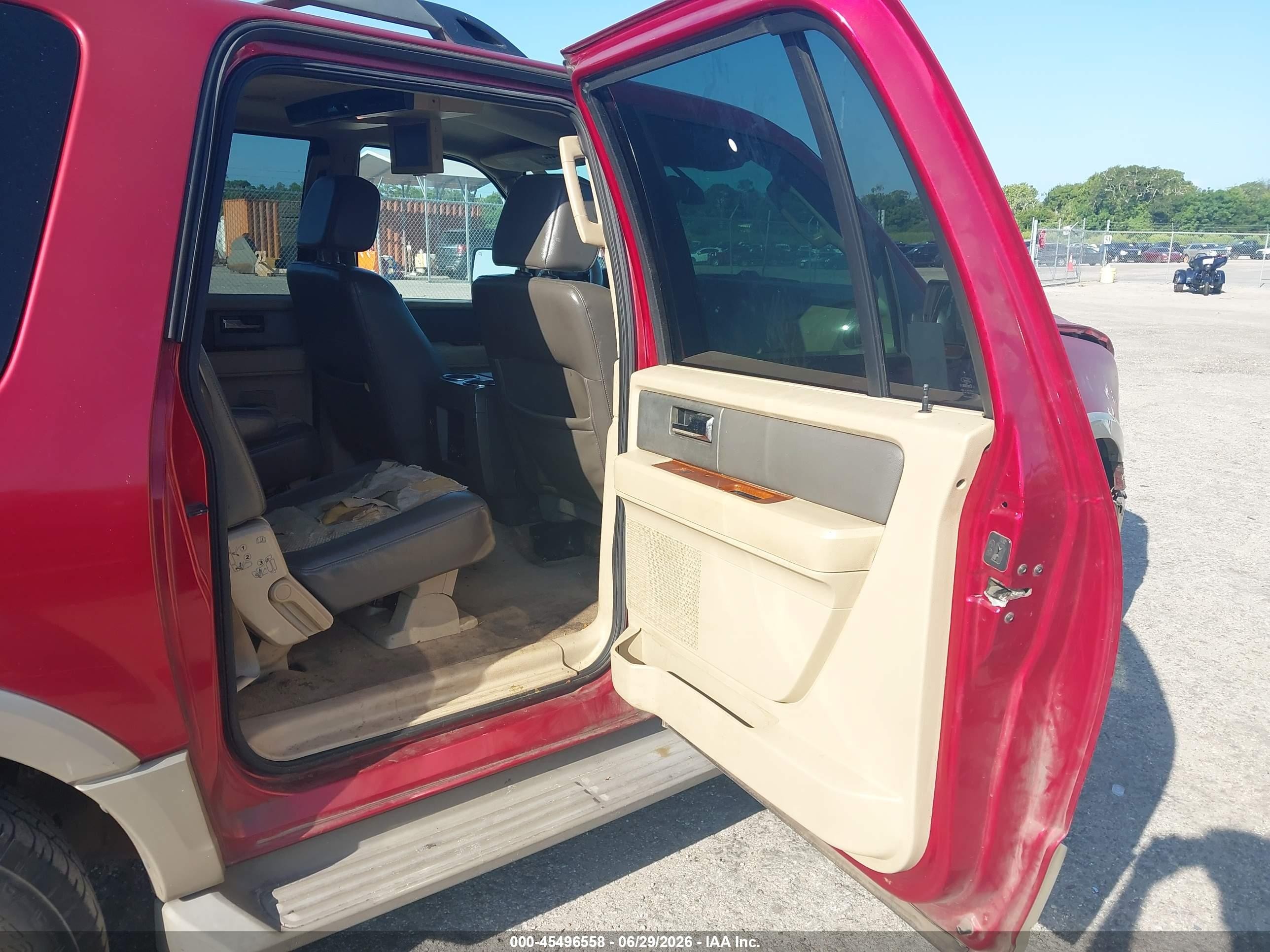 2007 Ford Expedition El Eddie Bauer Бордовый vin: 1FMFK18557LA04303