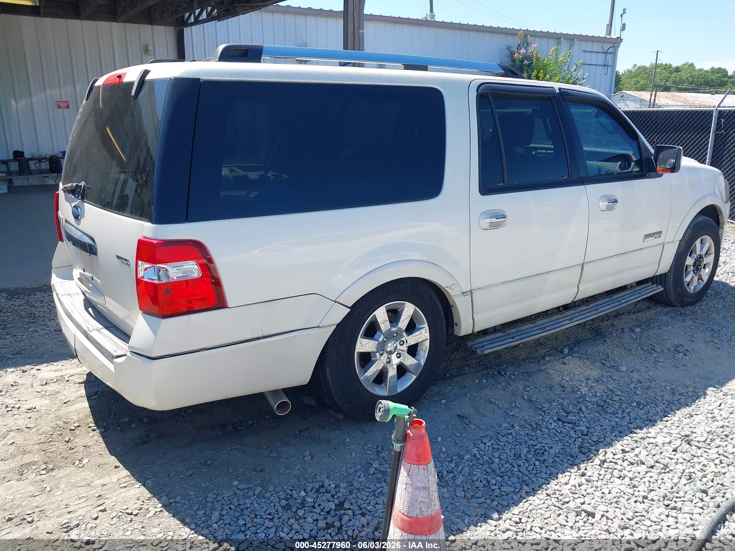 2007 Ford Expedition El Limited White vin: 1FMFK19527LA19713
