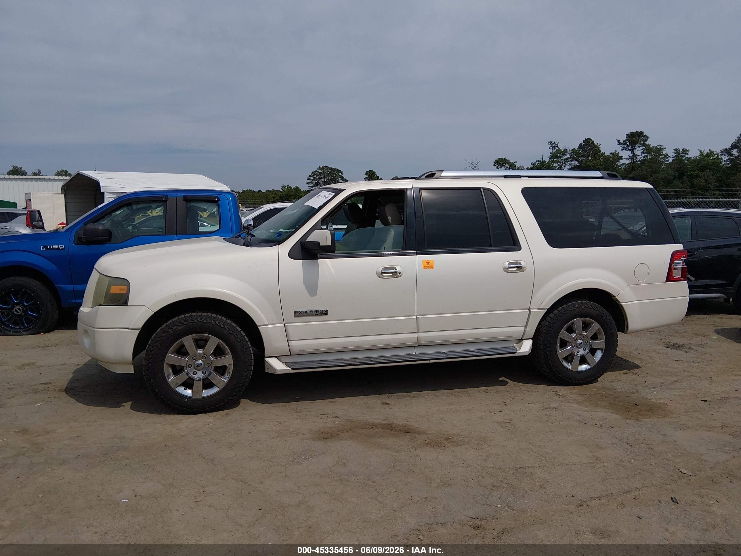 2008 Ford Expedition El Limited Белый vin: 1FMFK19558LA27774