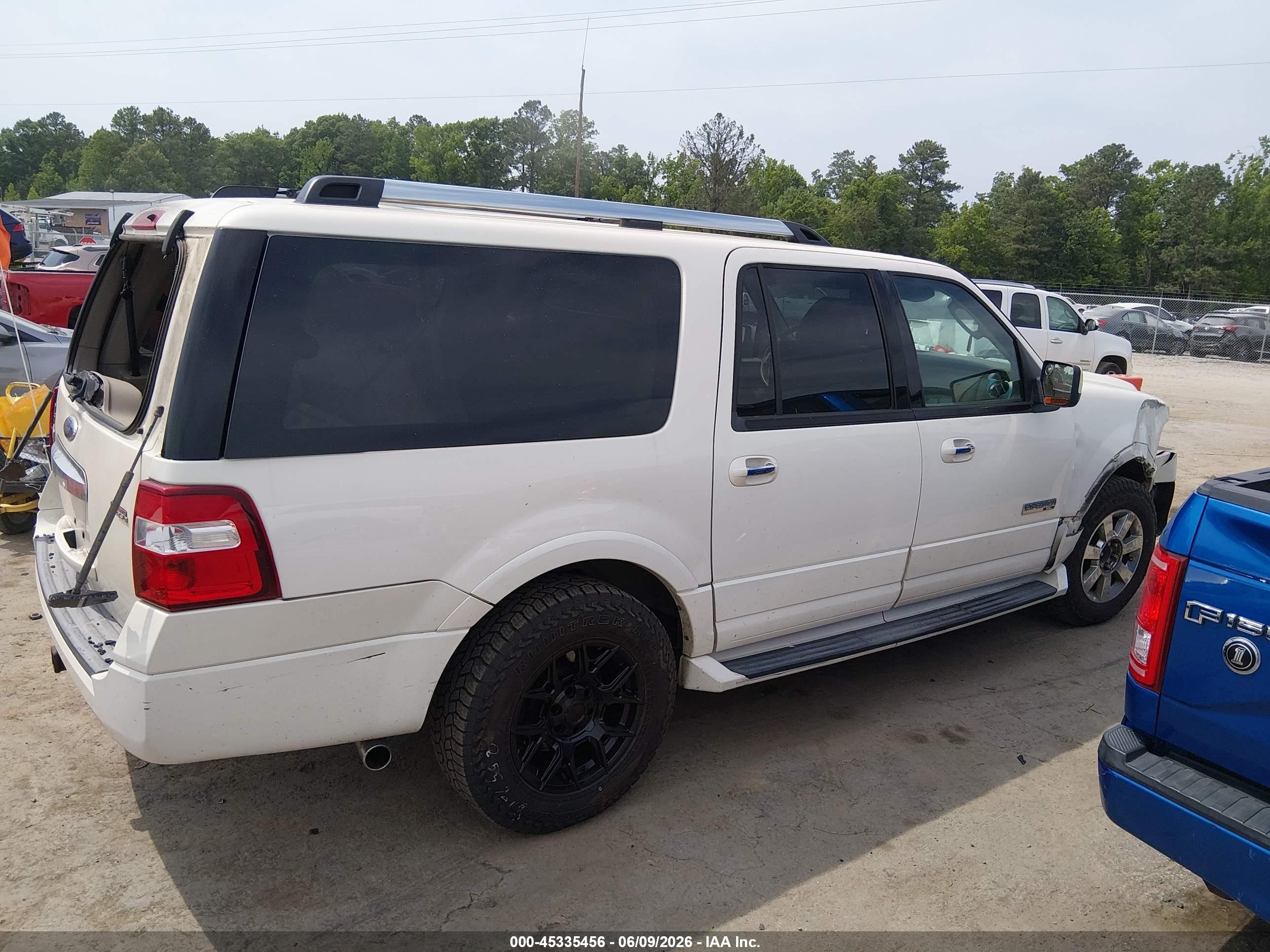 2008 Ford Expedition El Limited Белый vin: 1FMFK19558LA27774