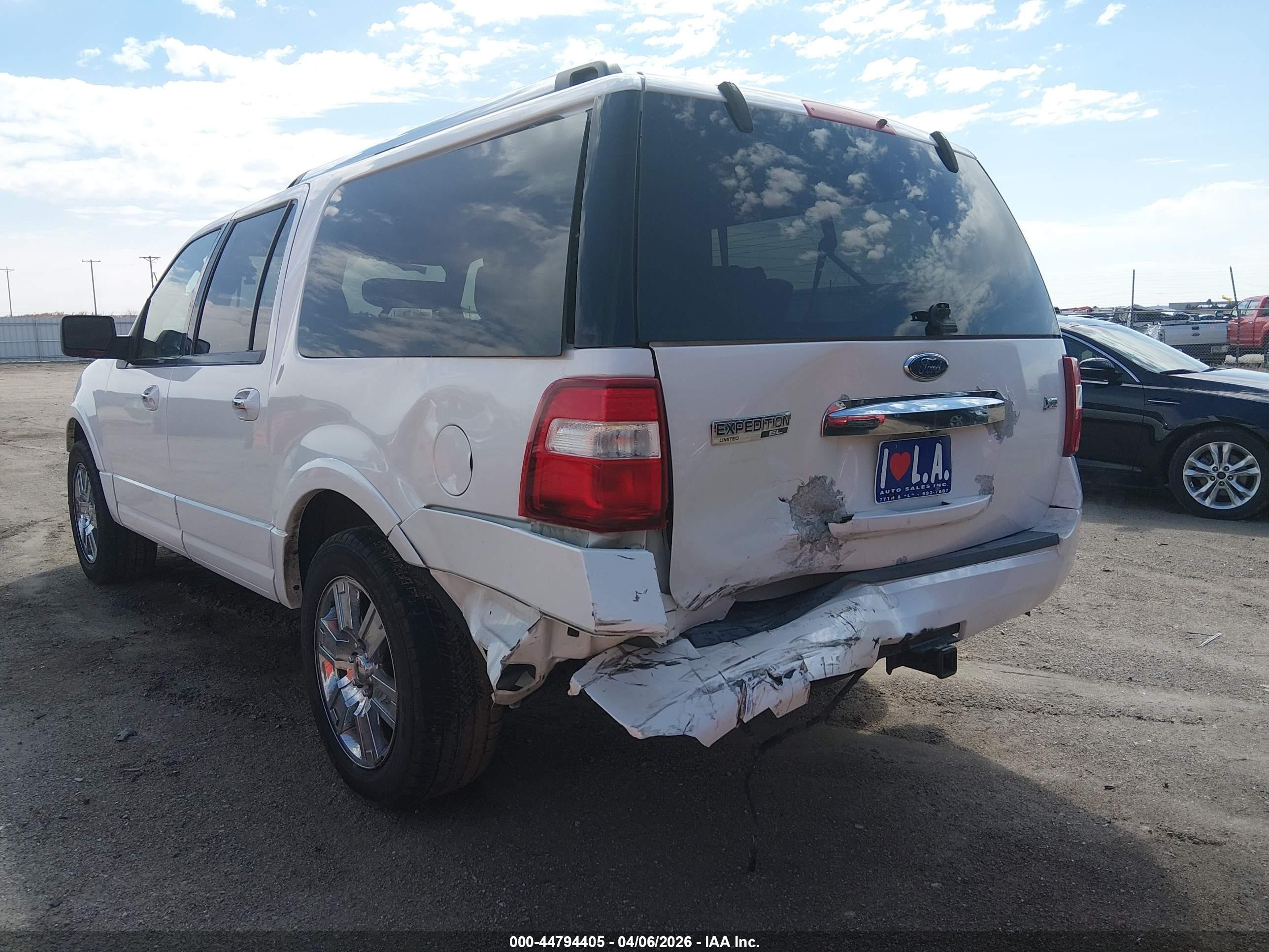 2009 Ford Expedition El Limited White vin: 1FMFK20509LA05637