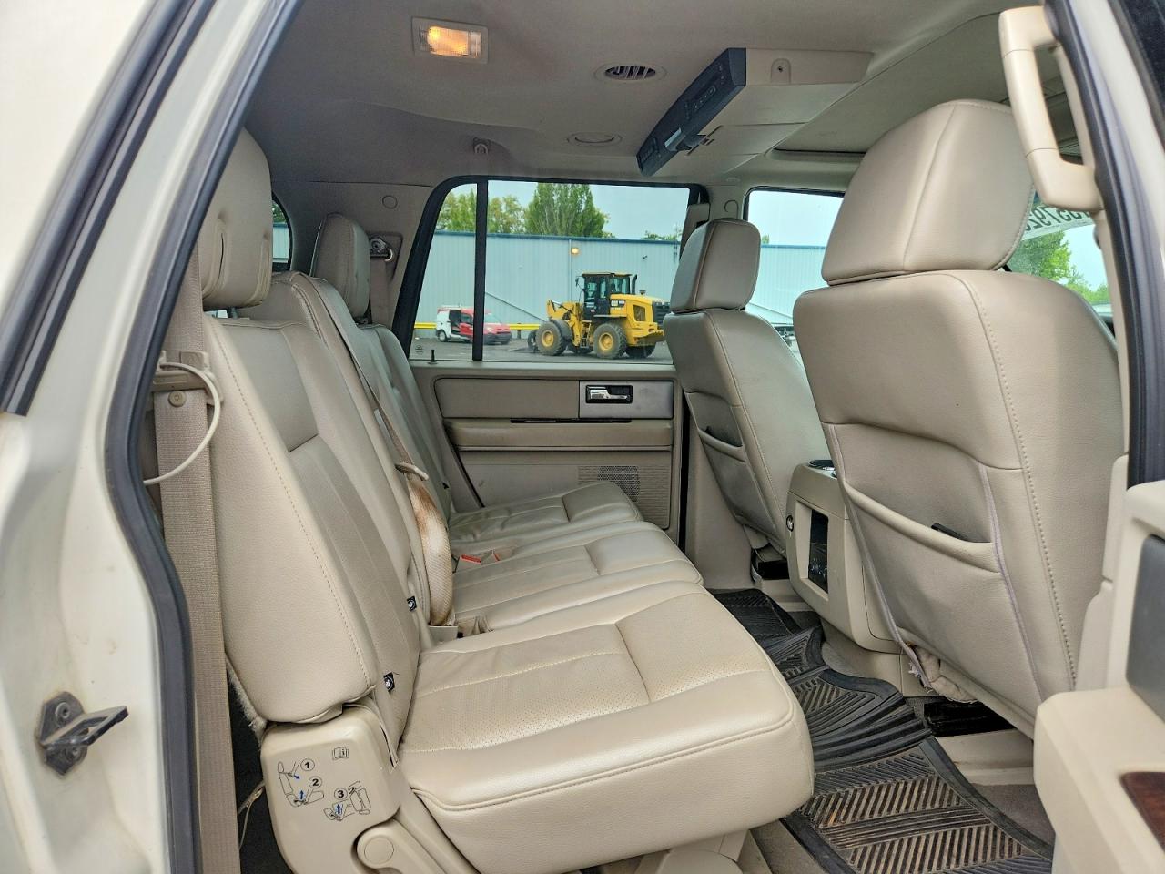 2008 Ford Expedition El Limited Beige vin: 1FMFK20548LA00939