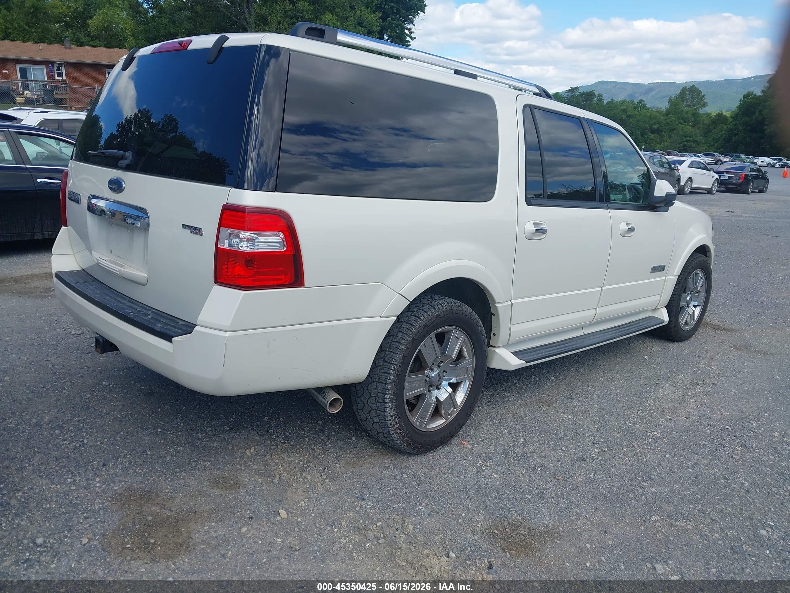 2007 Ford Expedition El Limited White vin: 1FMFK20557LA06103