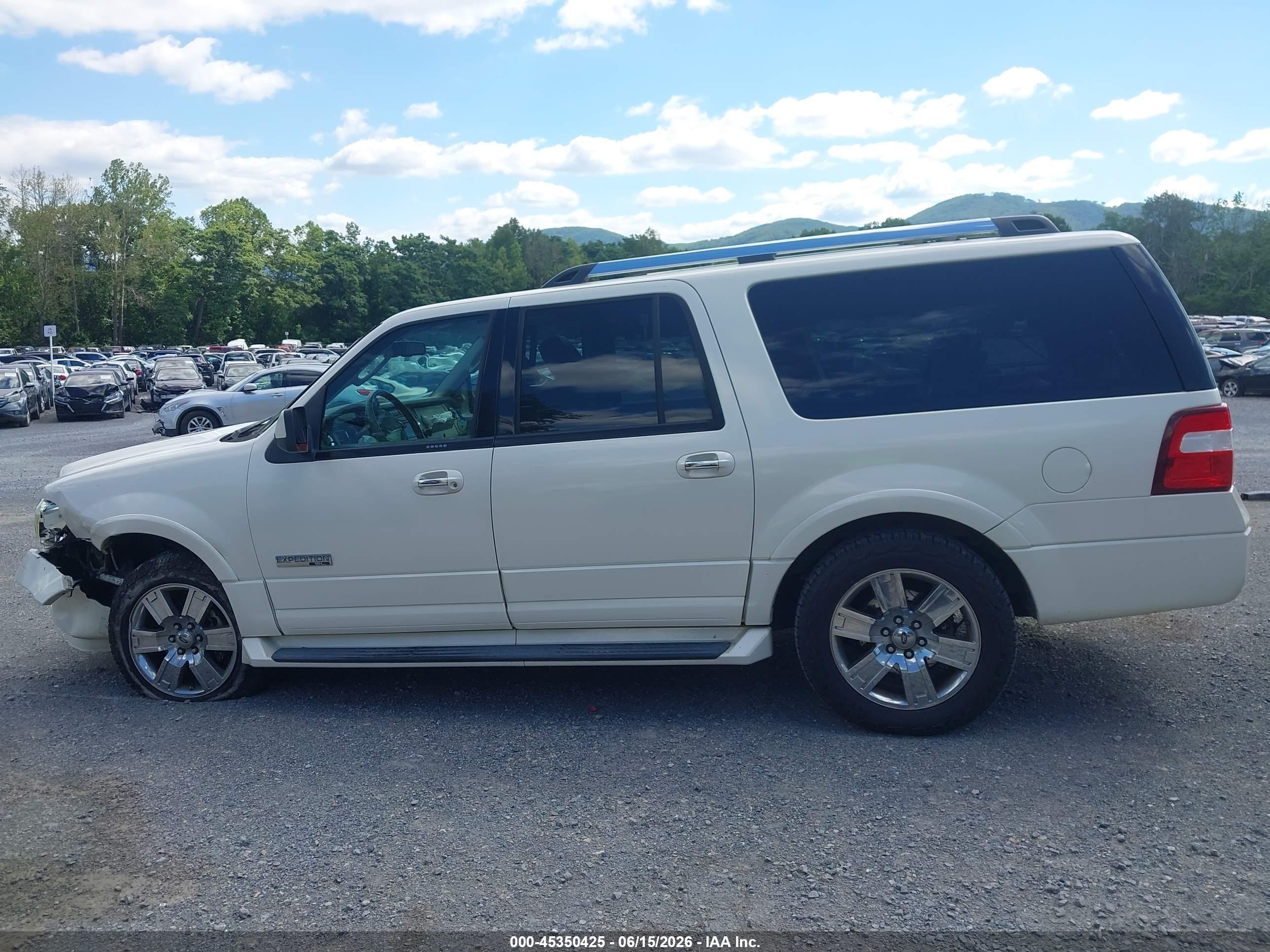2007 Ford Expedition El Limited White vin: 1FMFK20557LA06103