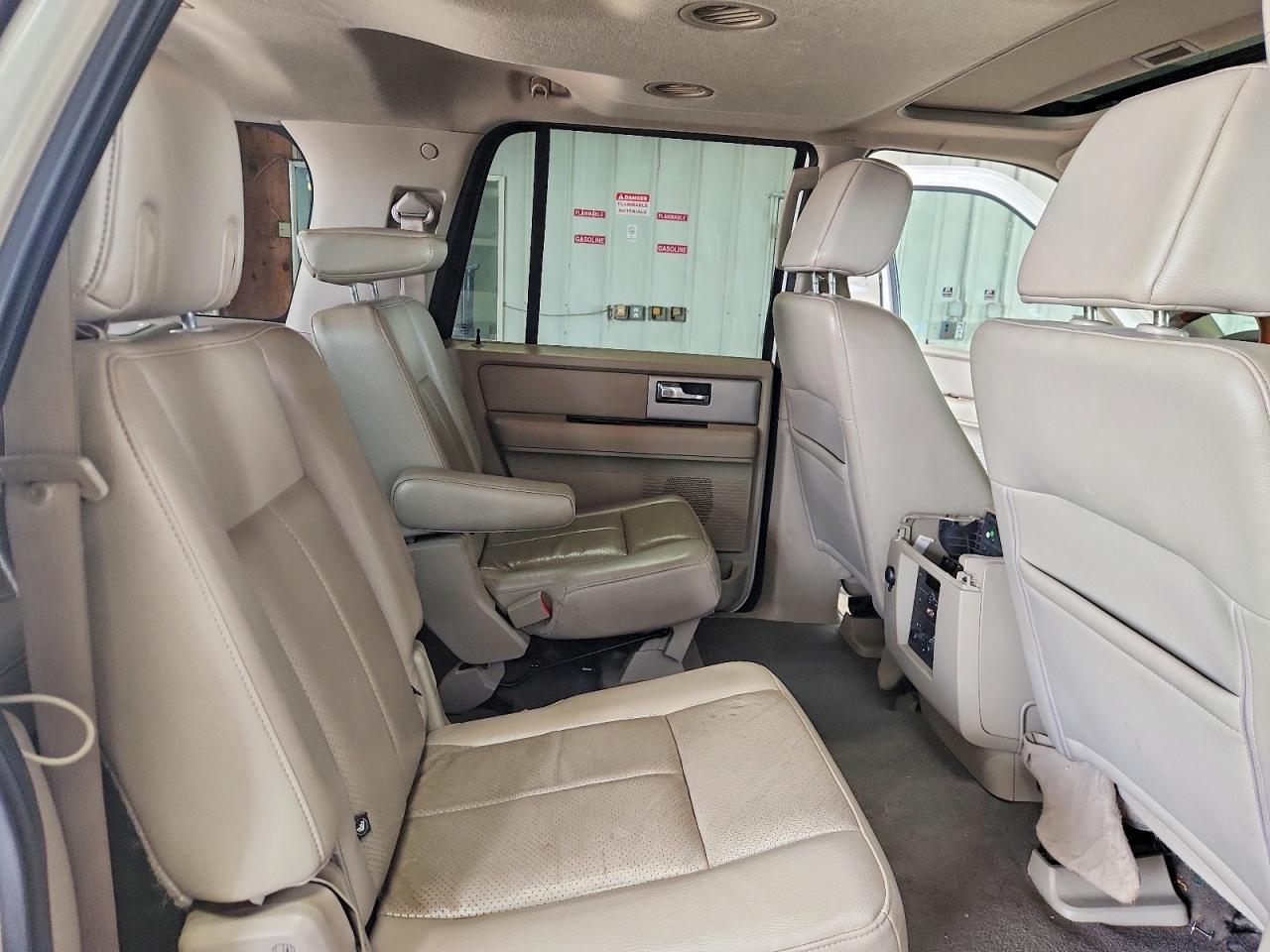 2008 Ford Expedition El Limited White vin: 1FMFK20588LA56608