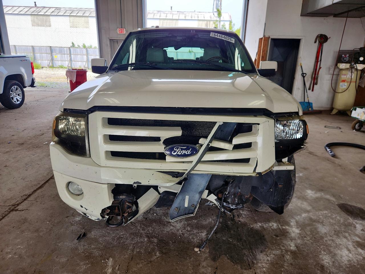2008 Ford Expedition El Limited White vin: 1FMFK20588LA56608