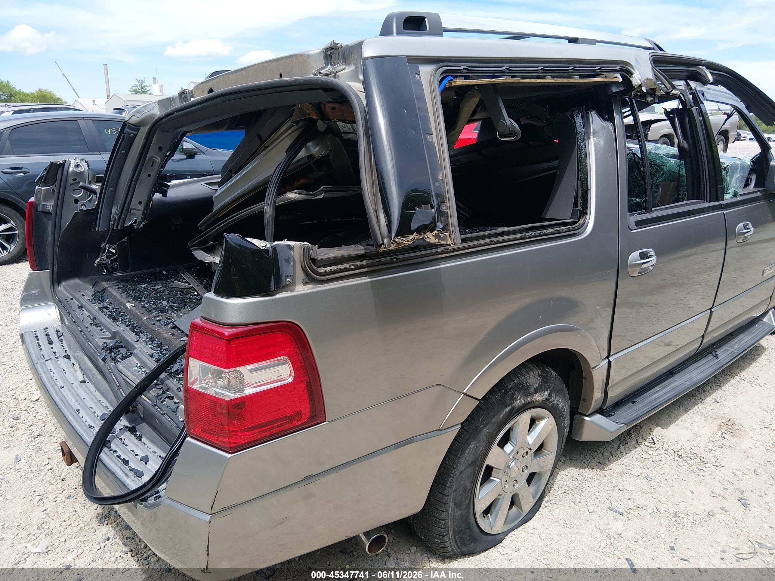 2008 Ford Expedition El Limited Silver vin: 1FMFK20598LA28350