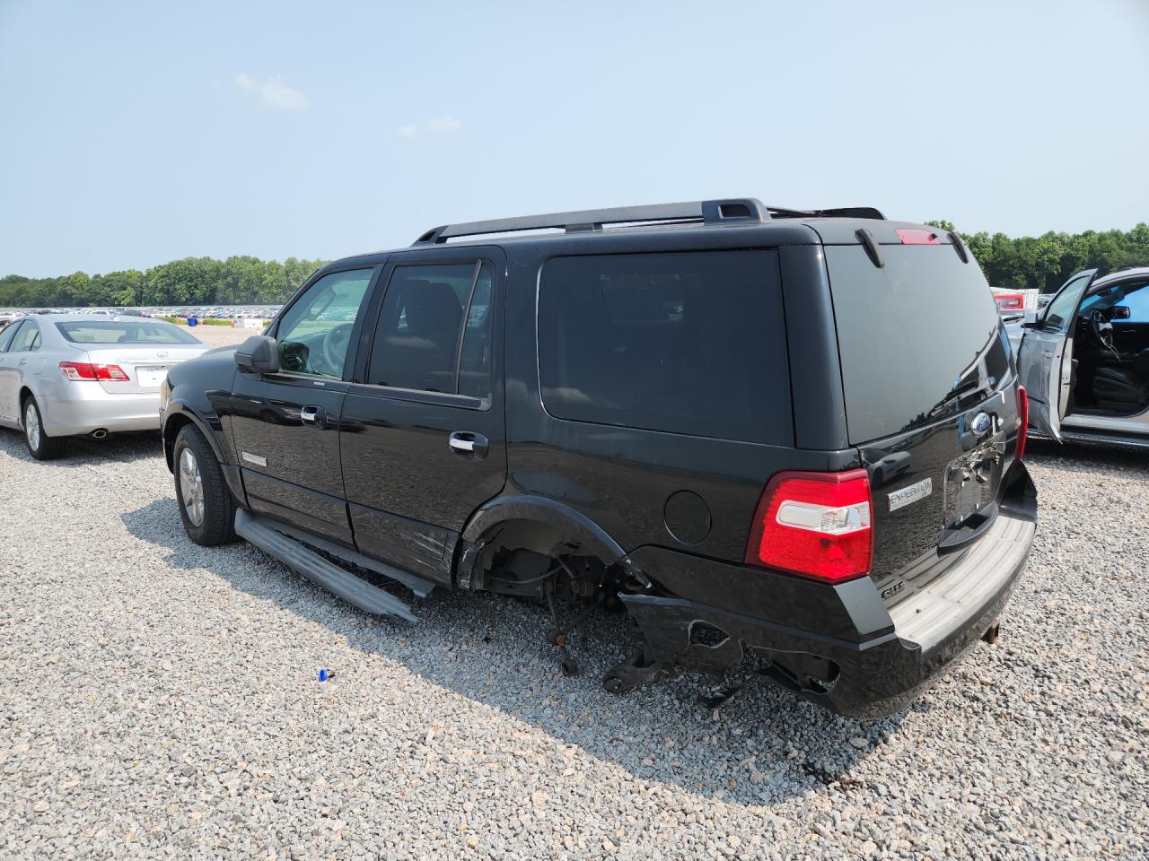 2008 Ford Expedition Xlt Black vin: 1FMFU15508LA40836