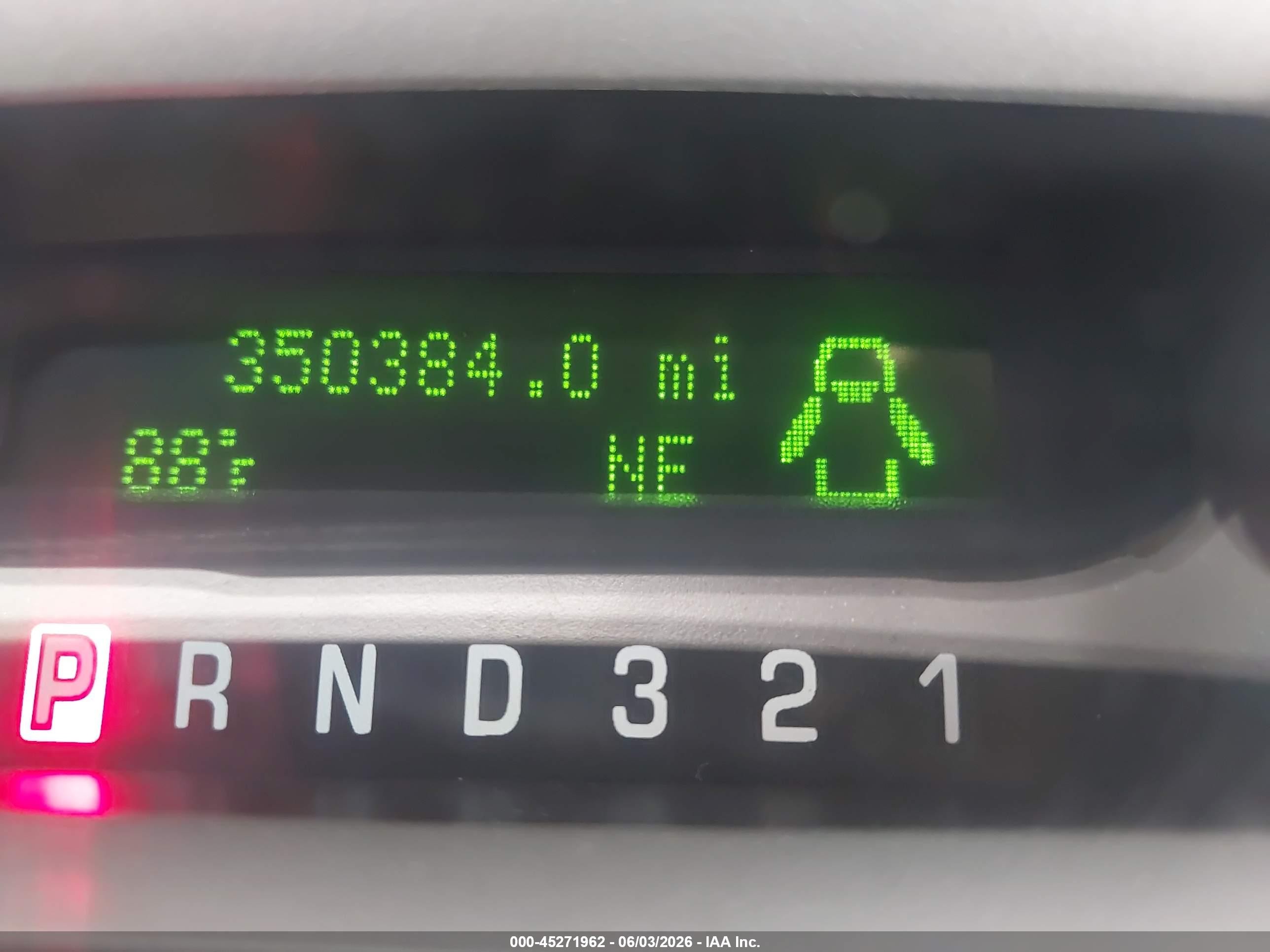 2008 Ford Expedition Xlt White vin: 1FMFU15508LA51156
