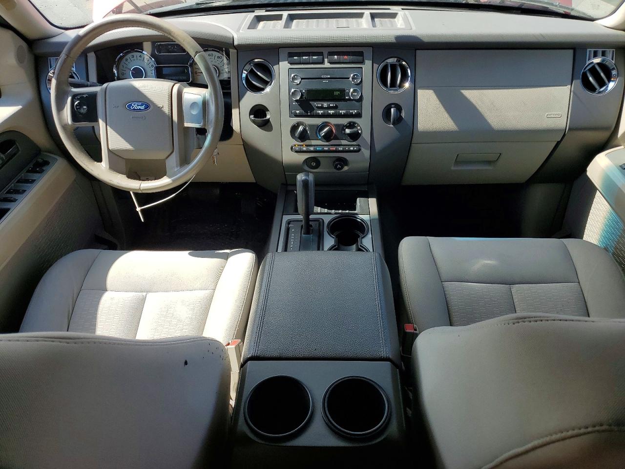 2008 Ford Expedition Xlt Burgundy vin: 1FMFU15518LA53577
