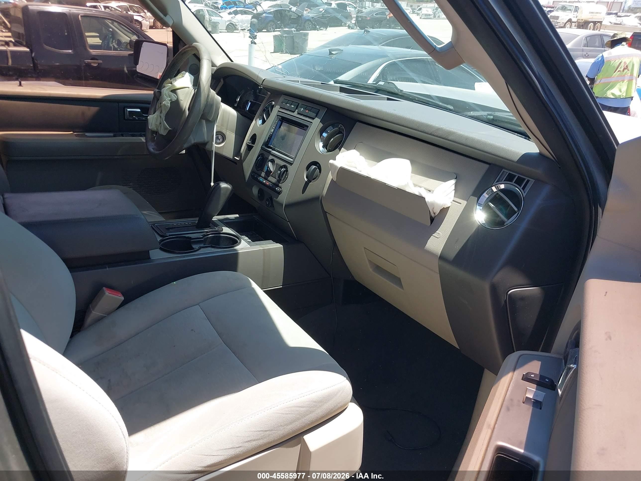 2008 Ford Expedition Xlt Silver vin: 1FMFU15528LA17154