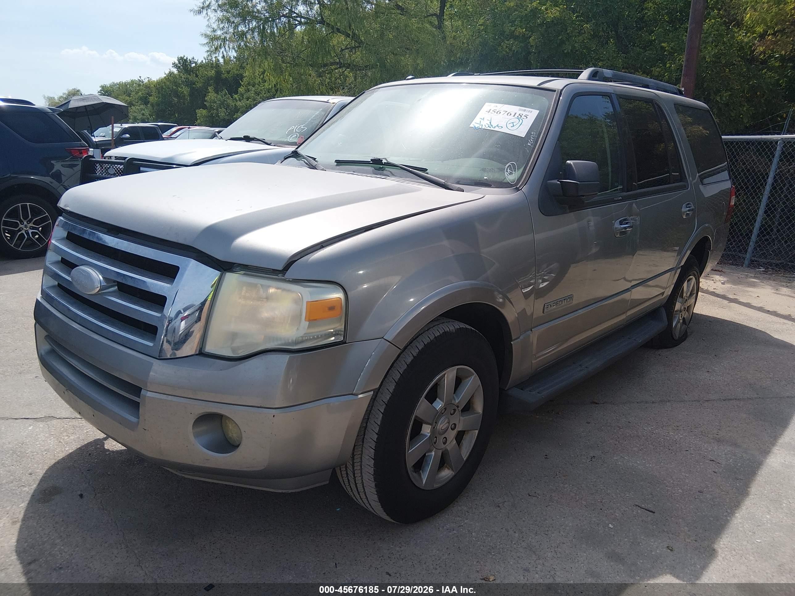 2008 Ford Expedition Xlt Gray vin: 1FMFU15528LA85437