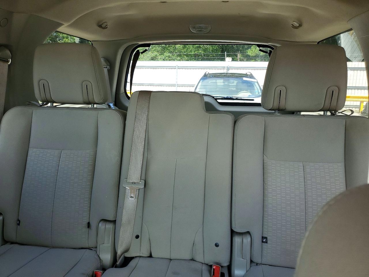 2008 Ford Expedition Xlt Серебряный vin: 1FMFU15538LA29877