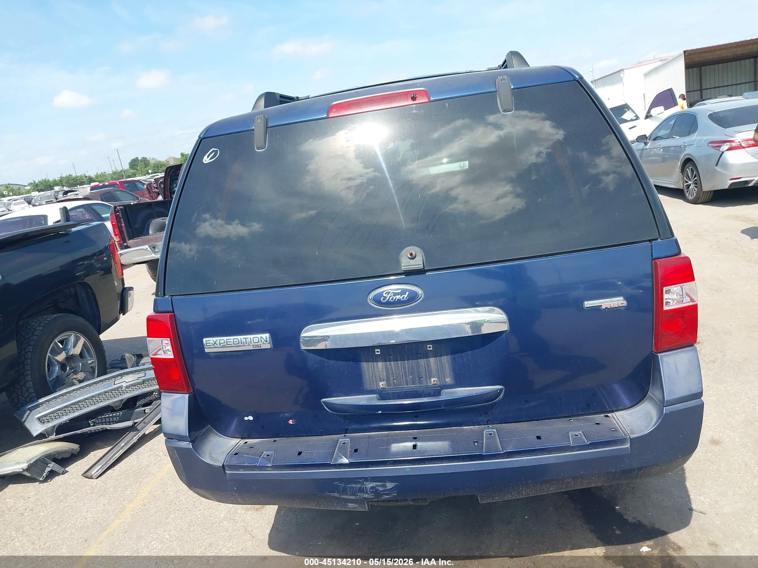 2008 Ford Expedition Xlt Blue vin: 1FMFU15538LA83065