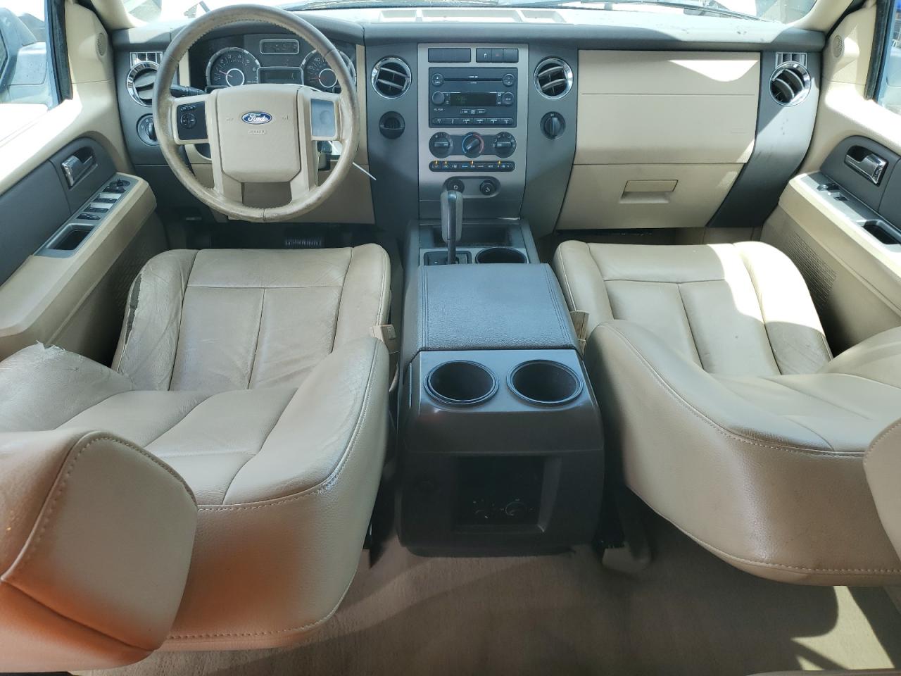 2007 Ford Expedition Xlt Желто-коричневый vin: 1FMFU15547LA53538