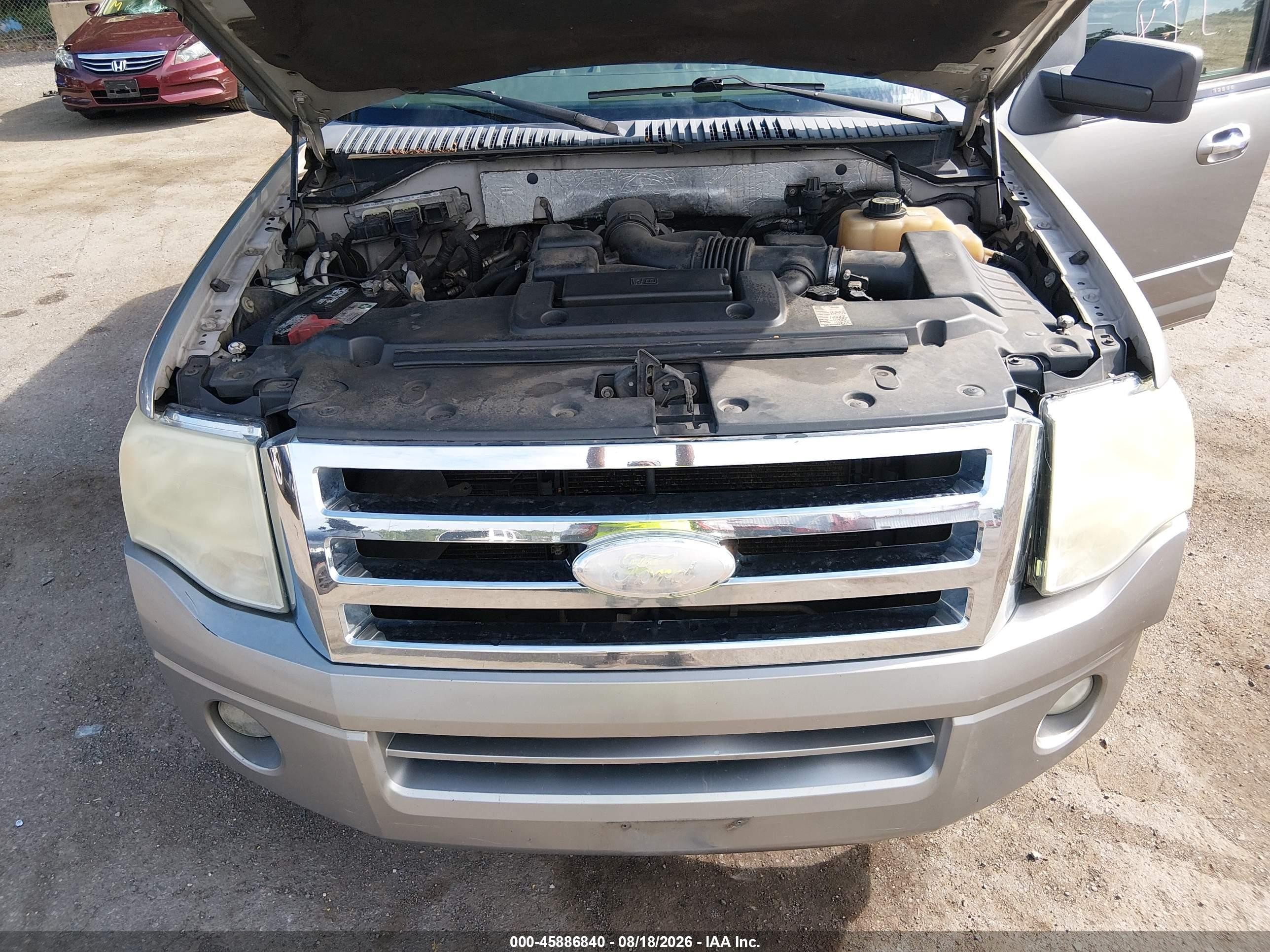2008 Ford Expedition Xlt Silver vin: 1FMFU15558LA87456