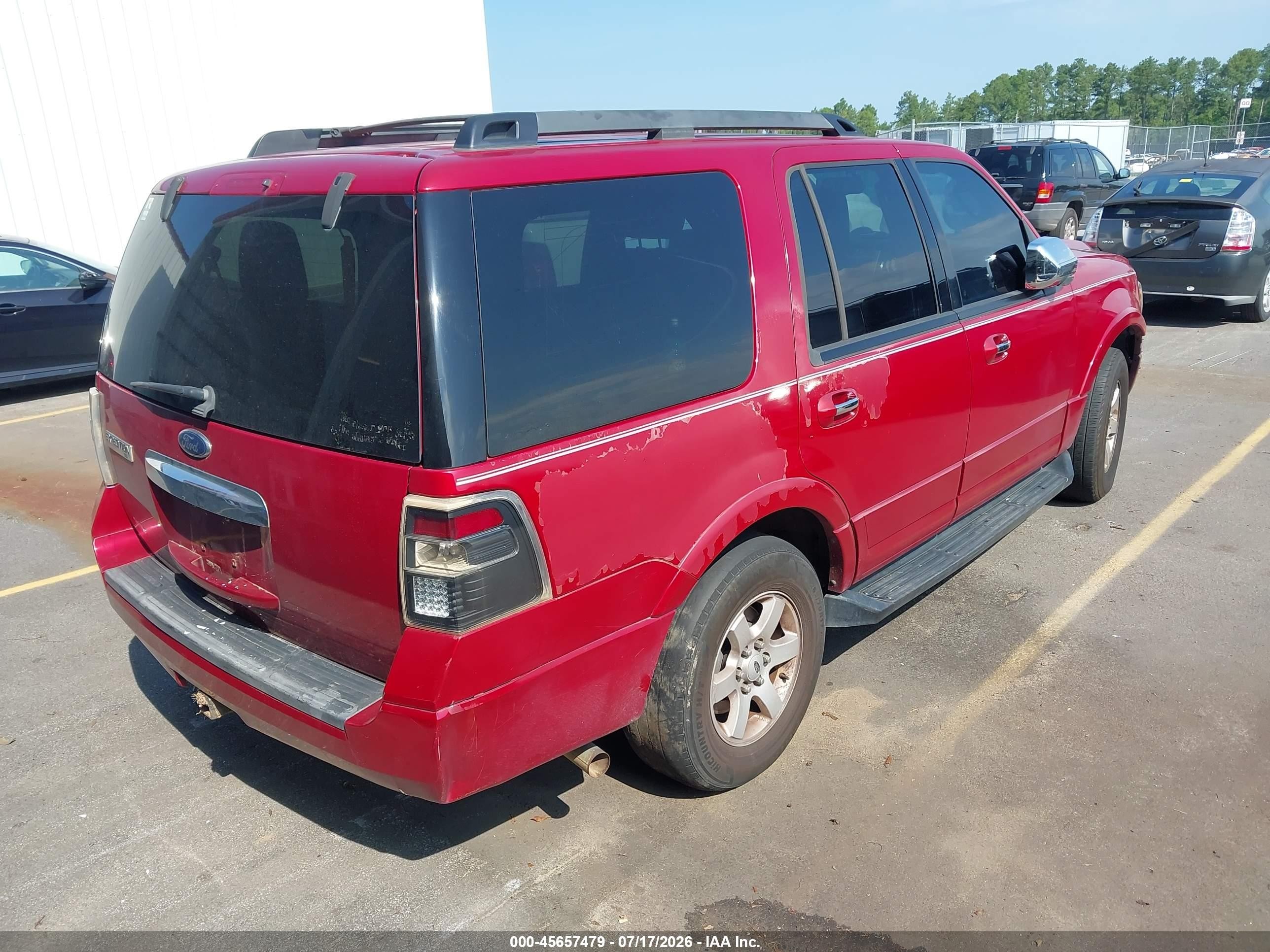 2009 Ford Expedition Xlt Red vin: 1FMFU15559LA02388
