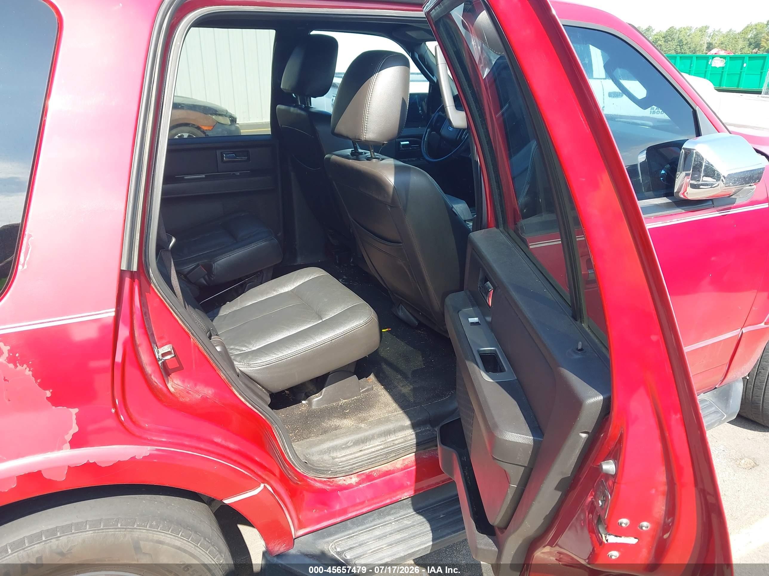 2009 Ford Expedition Xlt Red vin: 1FMFU15559LA02388