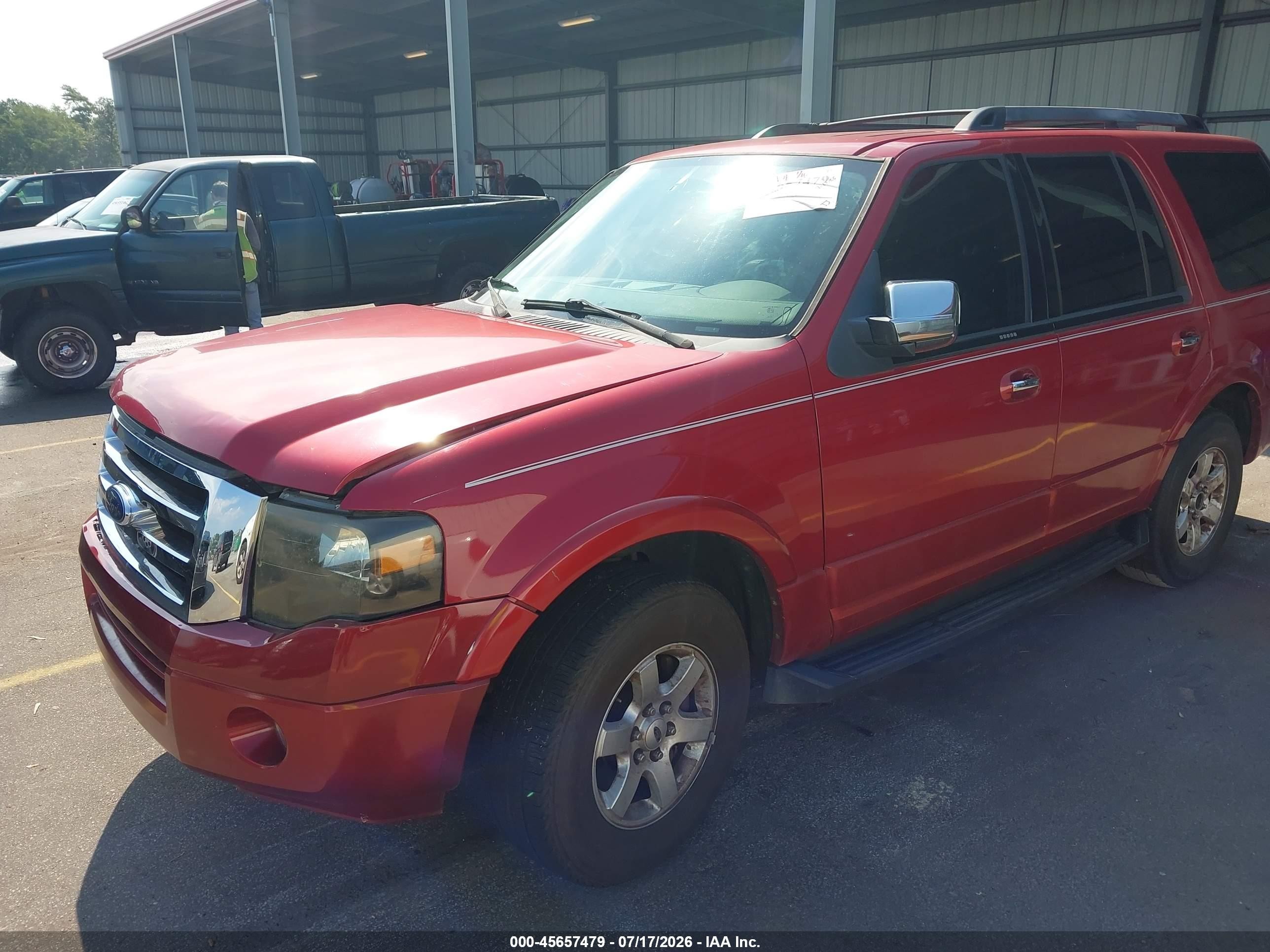 2009 Ford Expedition Xlt Red vin: 1FMFU15559LA02388