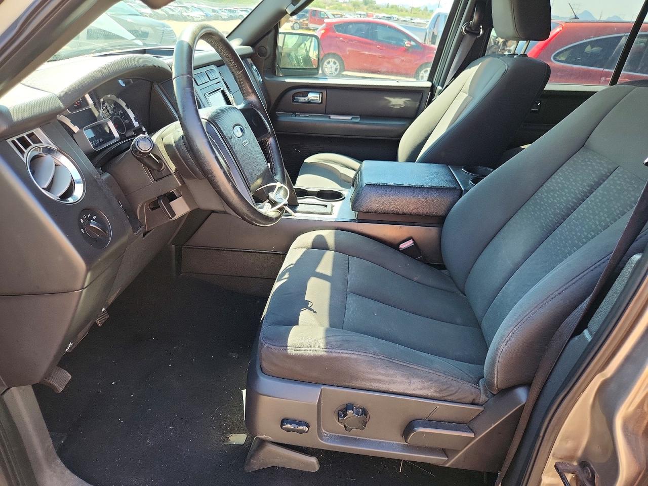 2009 Ford Expedition Xlt Silver vin: 1FMFU15569LA02075