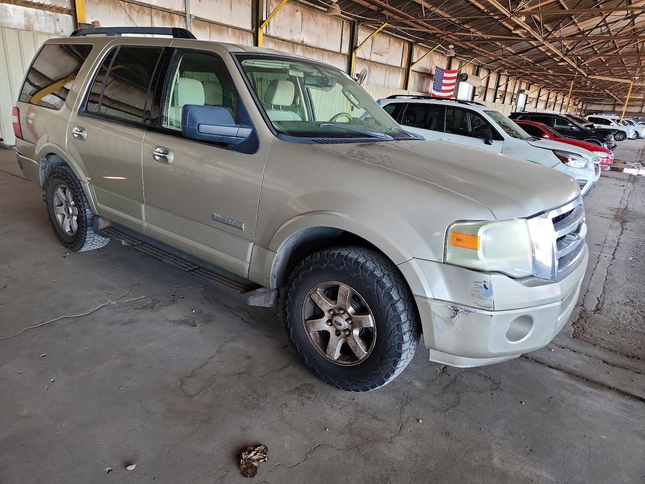 2008 Ford Expedition Xlt Gold vin: 1FMFU15588LA35142
