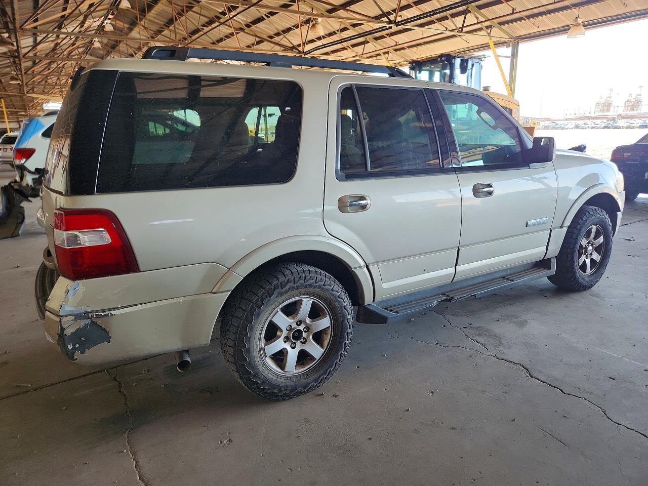 2008 Ford Expedition Xlt Gold vin: 1FMFU15588LA35142
