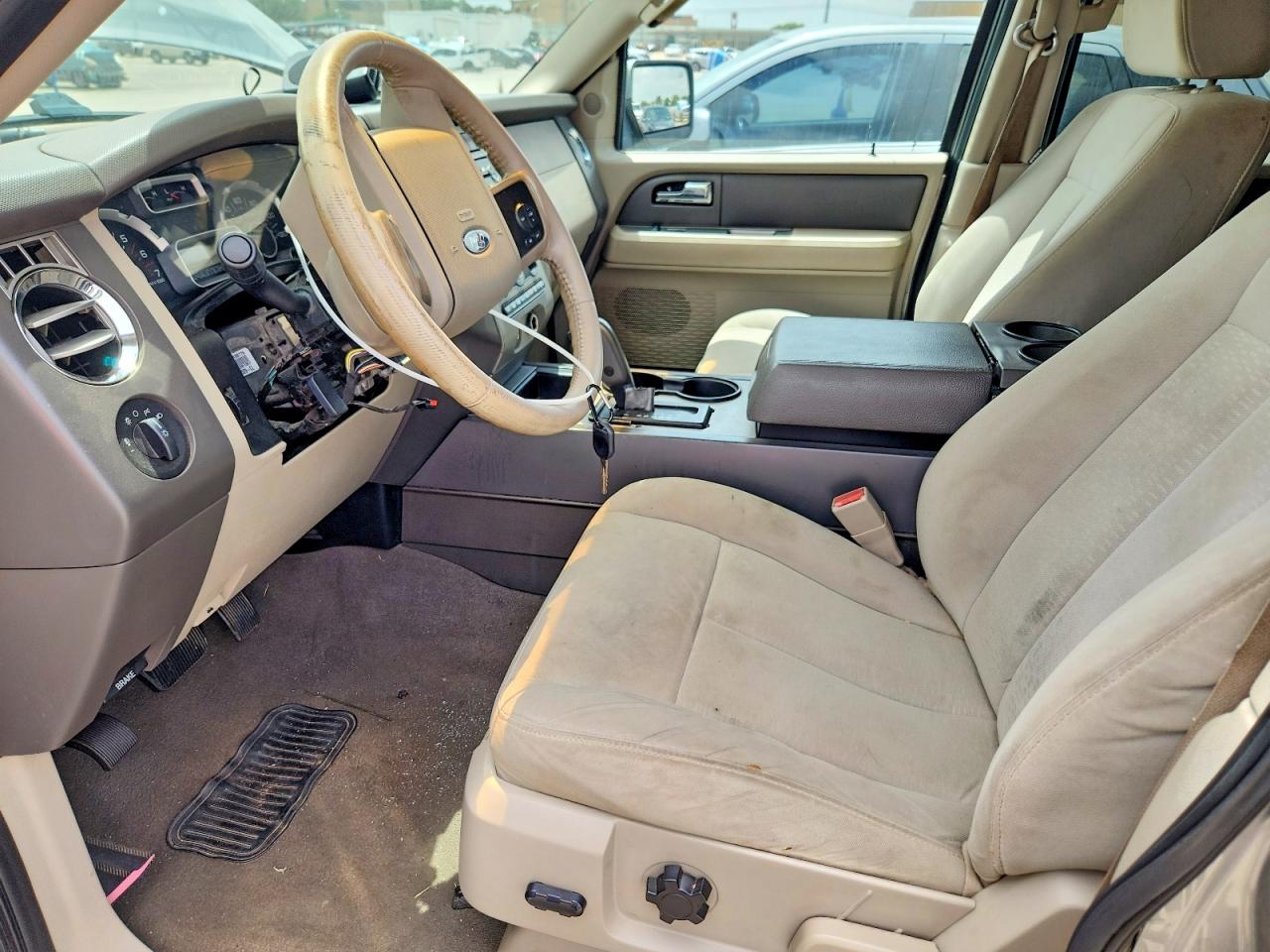 2008 Ford Expedition Xlt Gray vin: 1FMFU15588LA38106