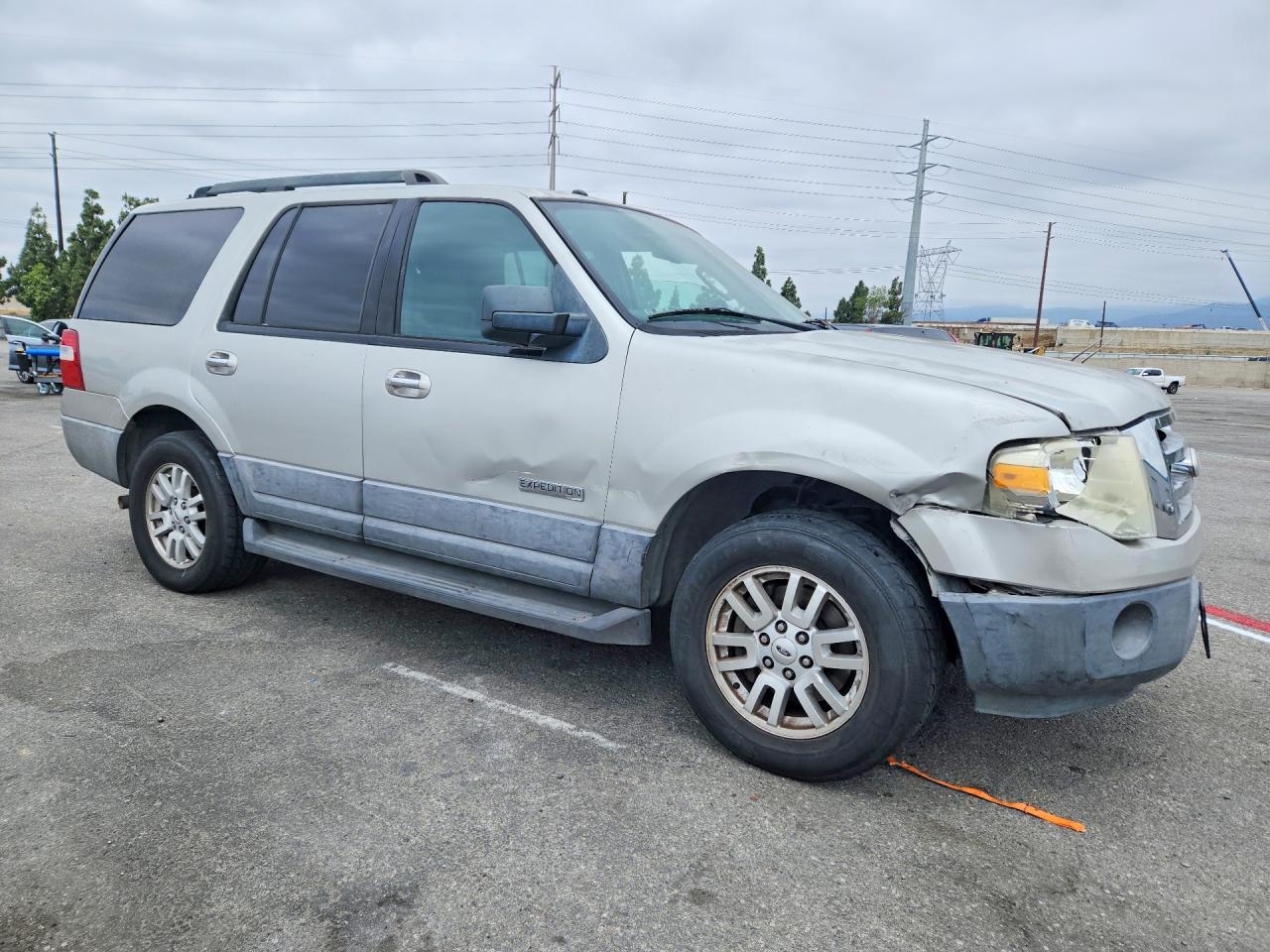 2007 Ford Expedition Xlt Silver vin: 1FMFU15597LA26948