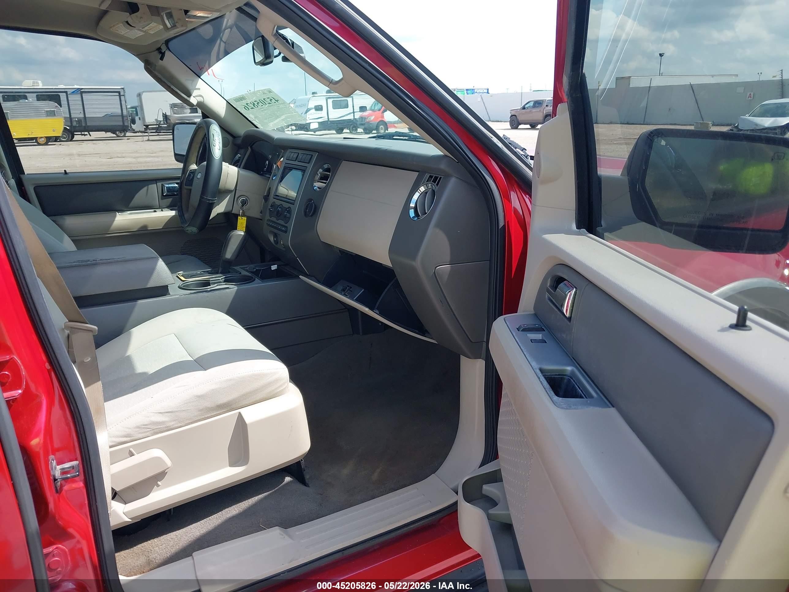 2007 Ford Expedition Xlt Red vin: 1FMFU155X7LA79786