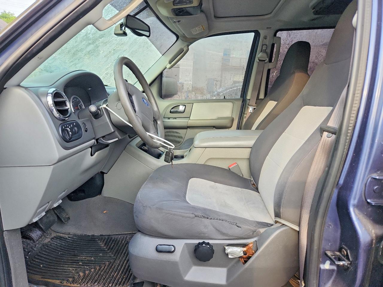 2005 Ford Expedition Xlt Blue vin: 1FMFU16515LA87674
