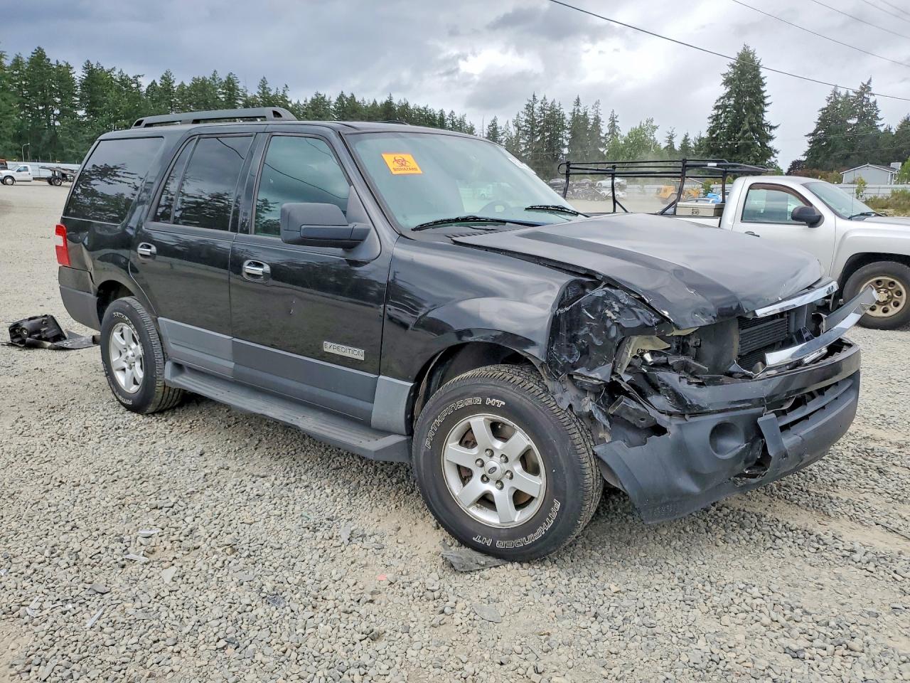 2007 Ford Expedition Xlt Black vin: 1FMFU16527LA69915