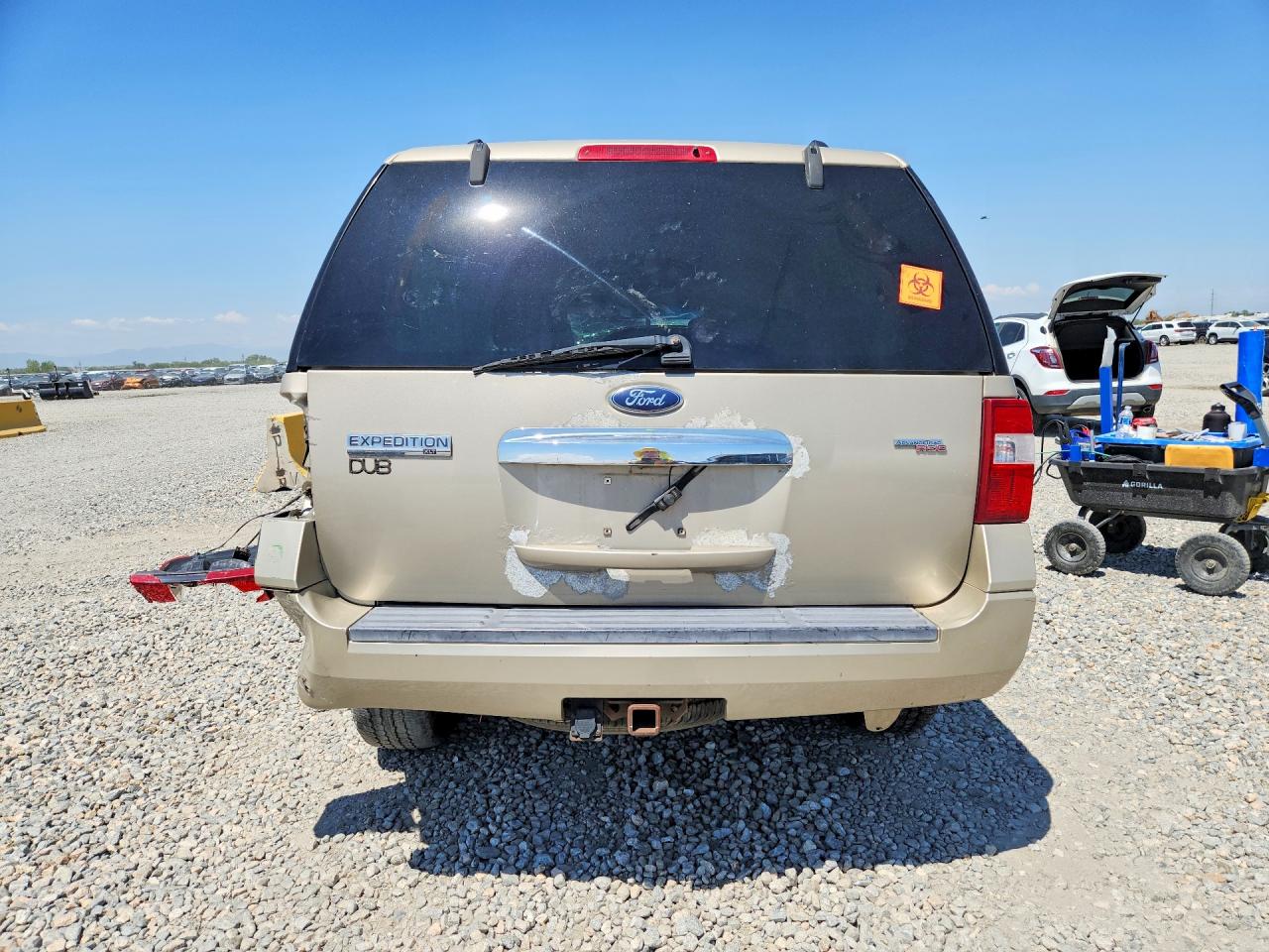 2008 Ford Expedition Xlt Tan vin: 1FMFU16528LA45230