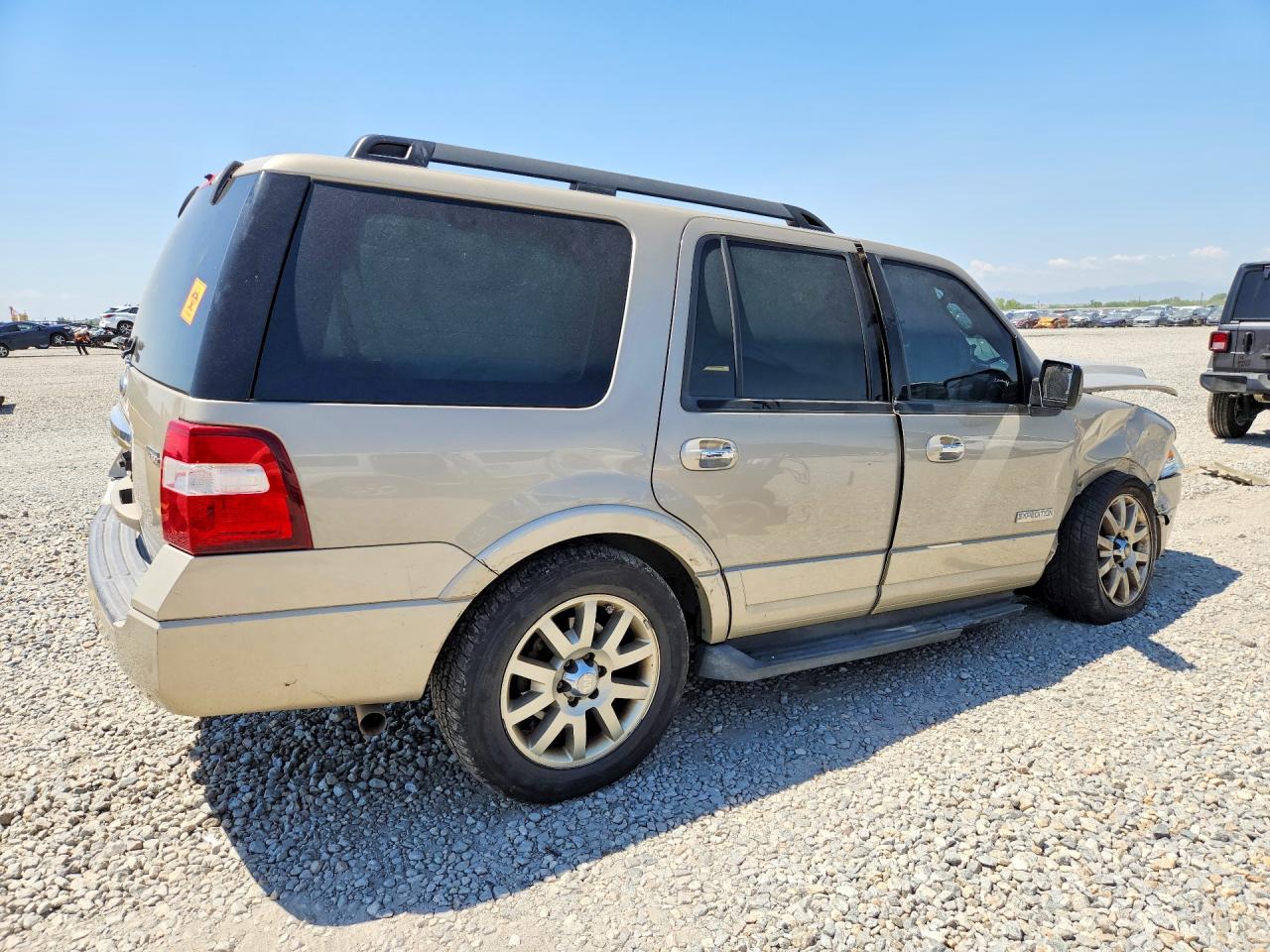 2008 Ford Expedition Xlt Tan vin: 1FMFU16528LA45230