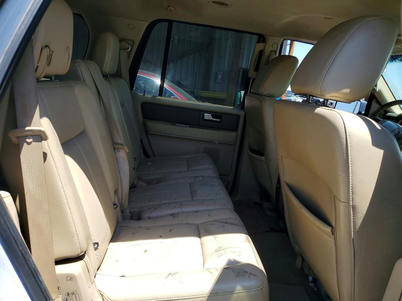 2009 Ford Expedition Xlt White vin: 1FMFU16529LA11144