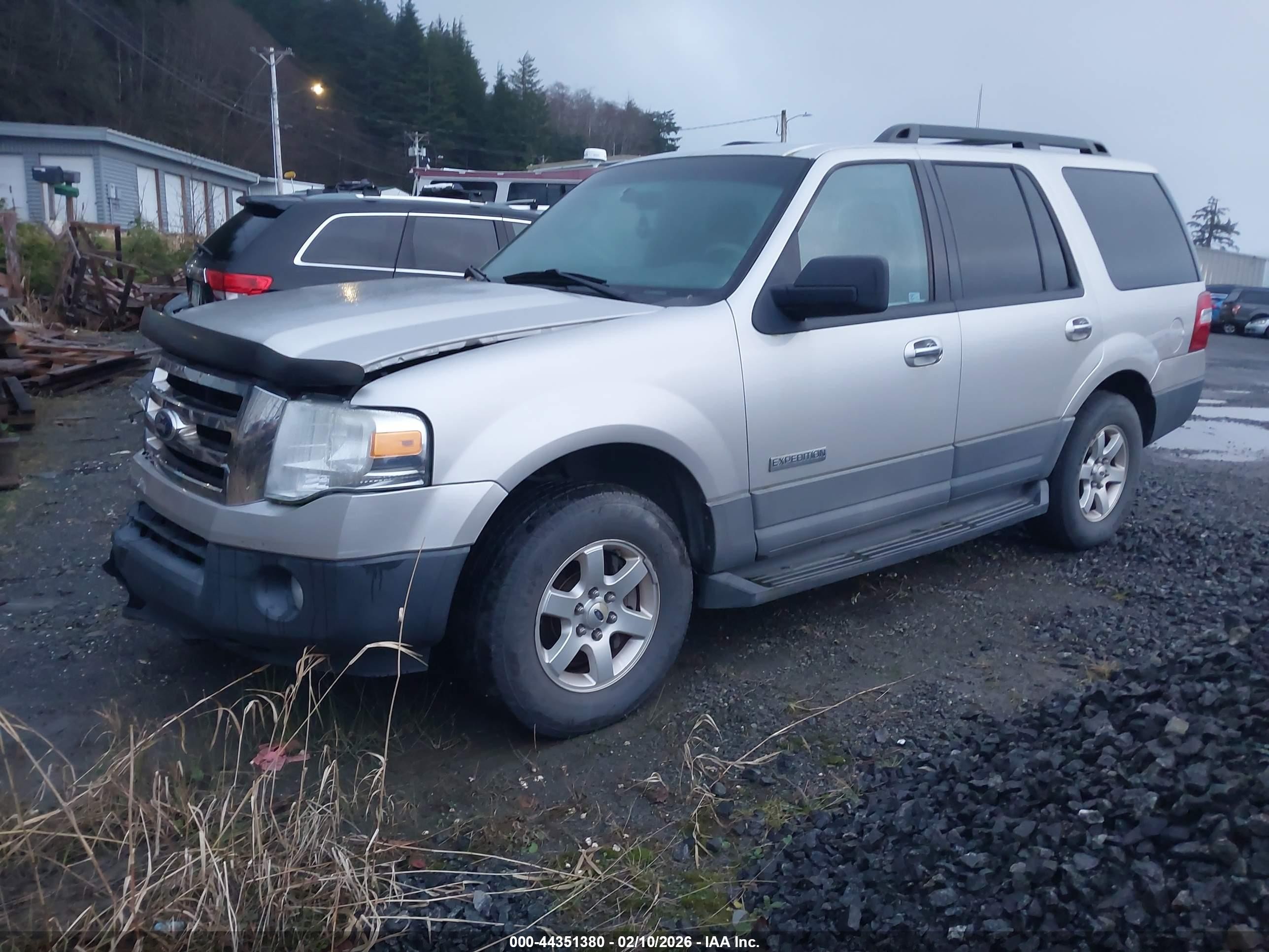 2007 Ford Expedition Xlt Silver vin: 1FMFU16537LA47292