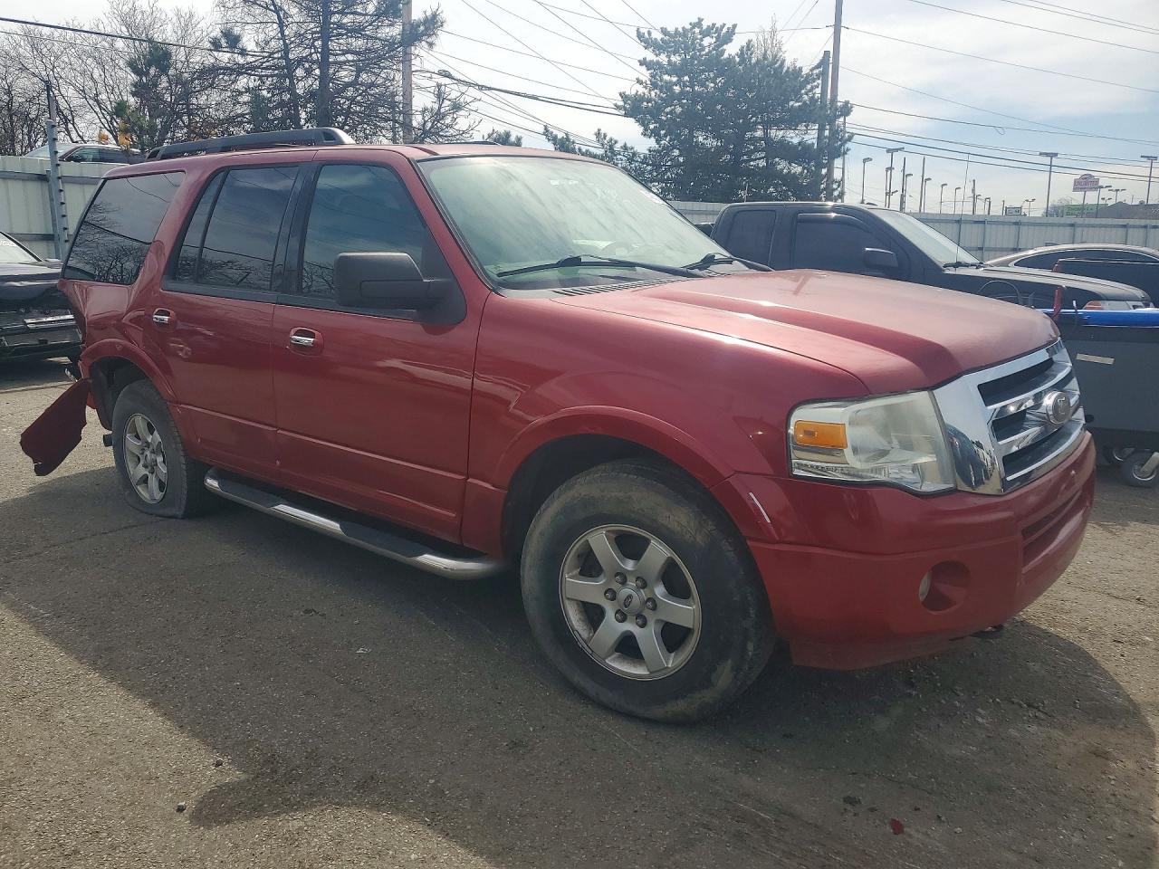 2009 Ford Expedition Xlt Red vin: 1FMFU16539LA02159