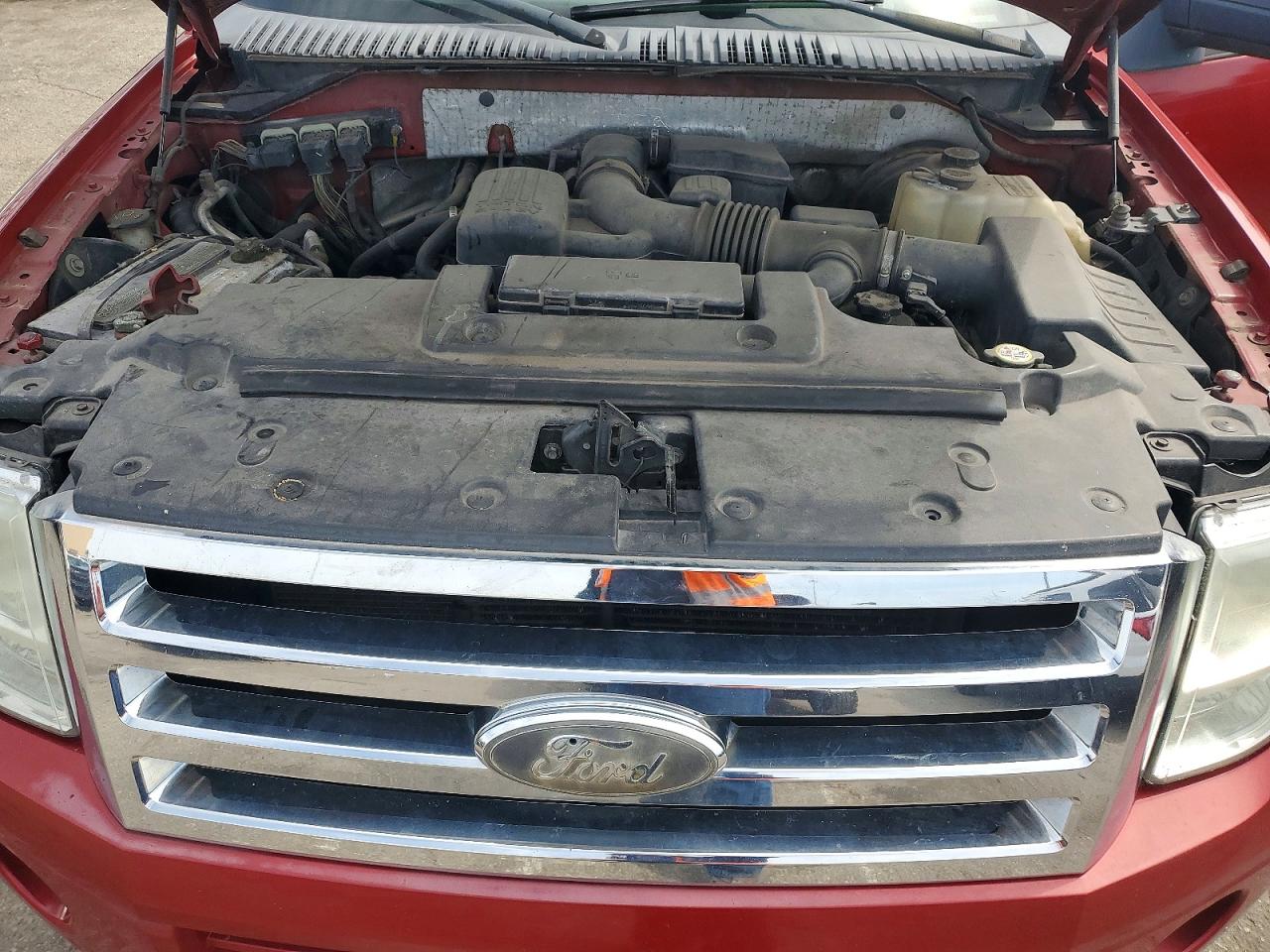 2009 Ford Expedition Xlt Red vin: 1FMFU16539LA02159