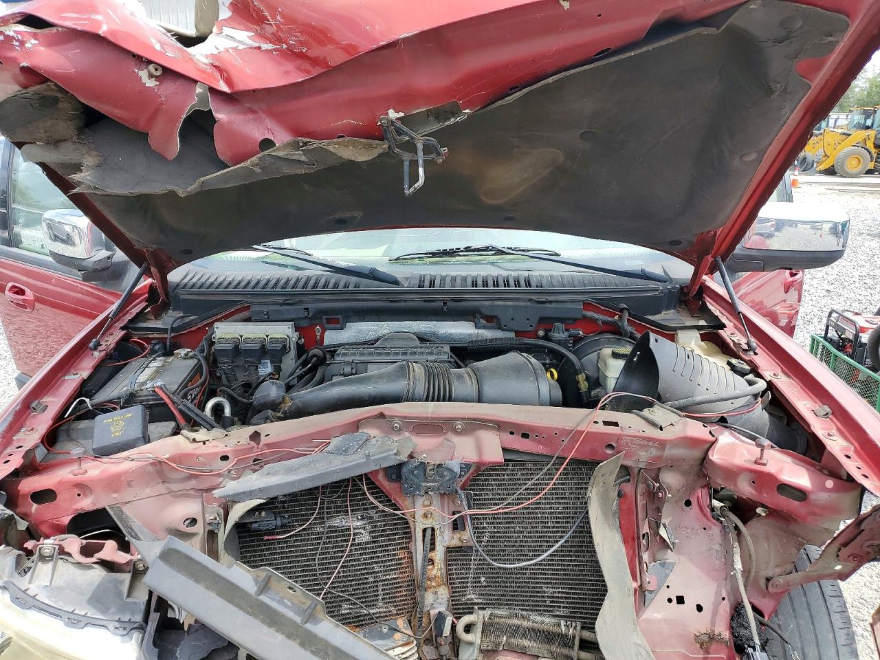 2006 Ford Expedition Xlt Red vin: 1FMFU16566LA85193