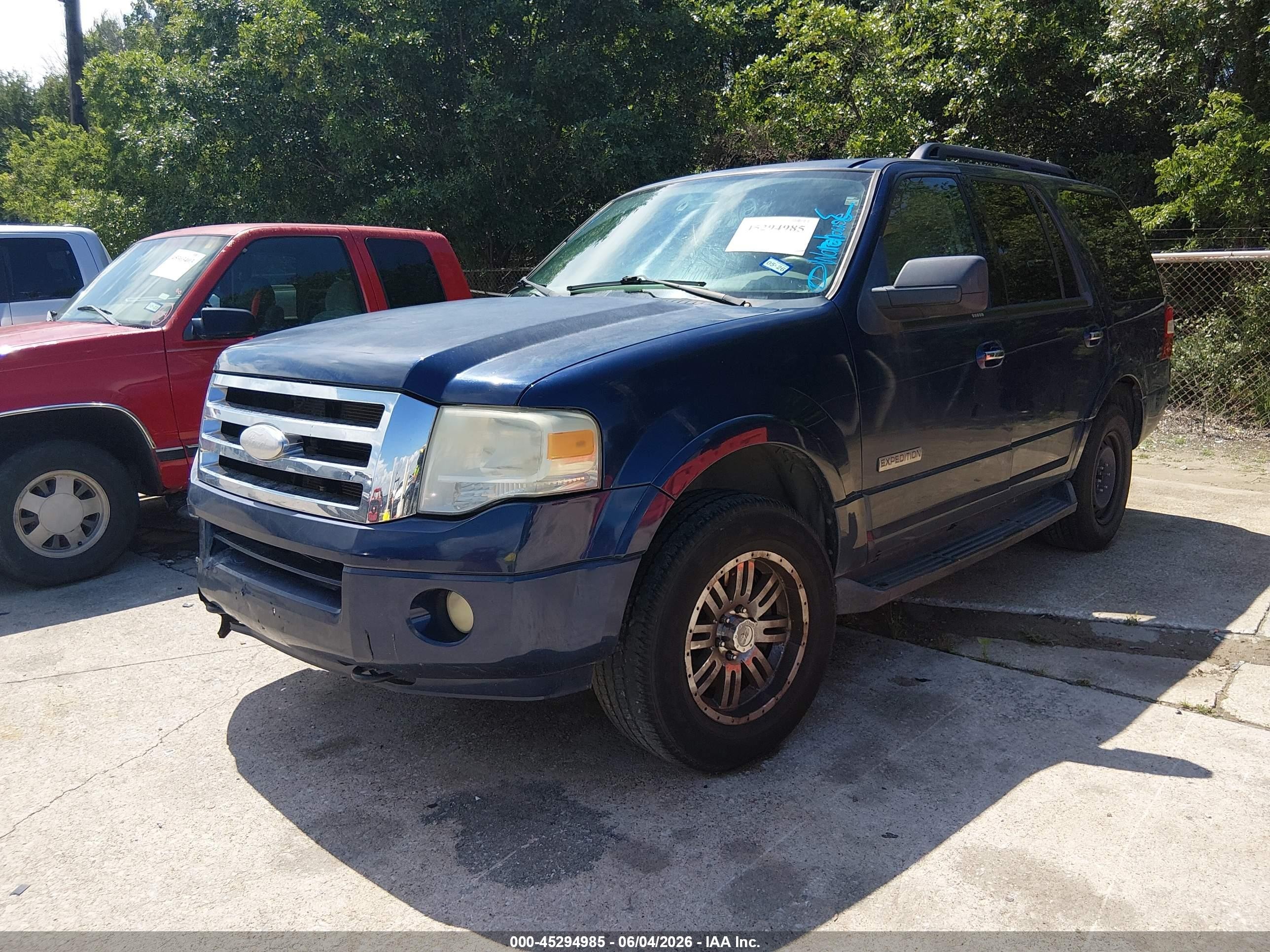 2008 Ford Expedition Xlt Navy vin: 1FMFU16578LA40346