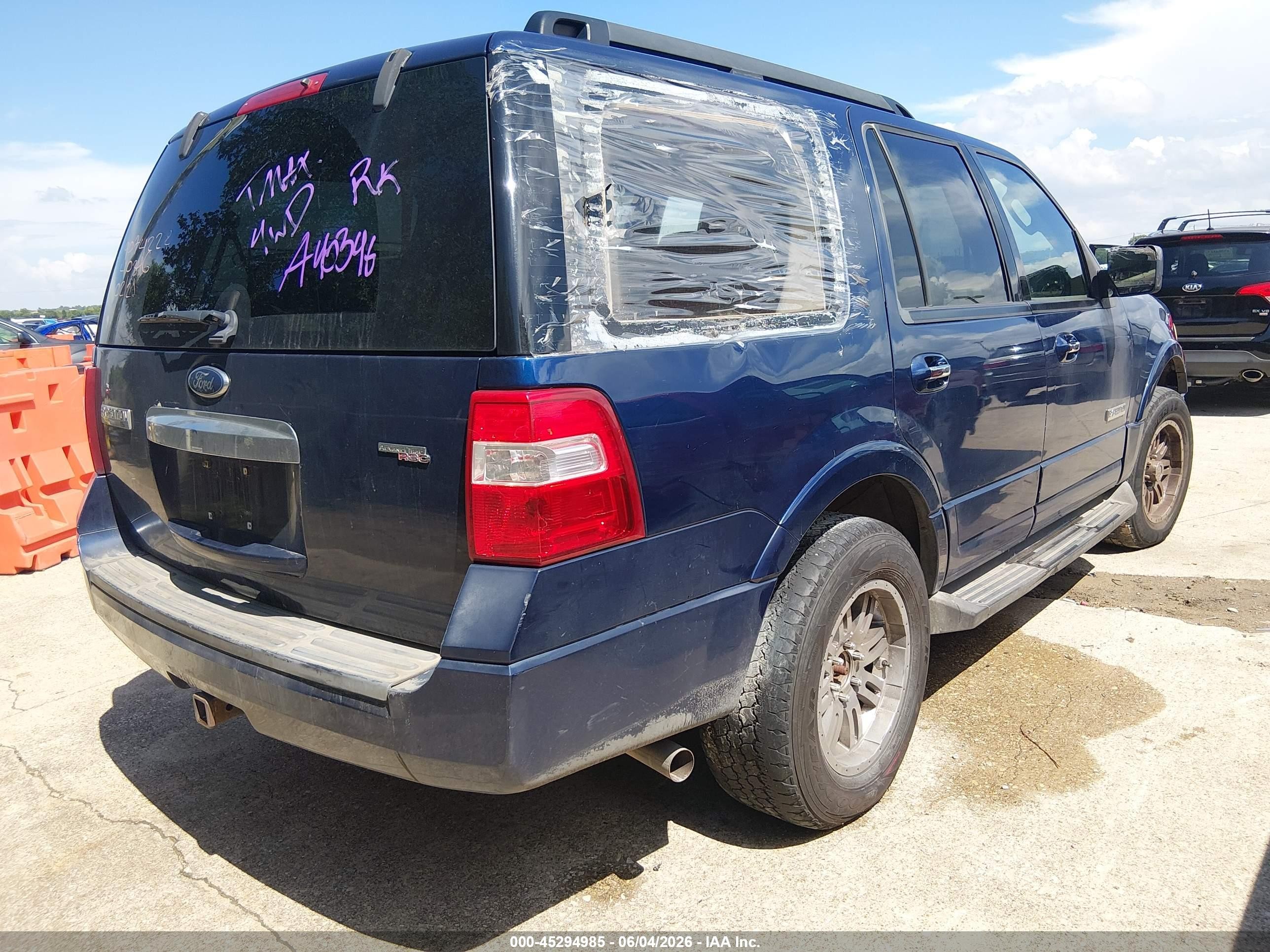 2008 Ford Expedition Xlt Navy vin: 1FMFU16578LA40346