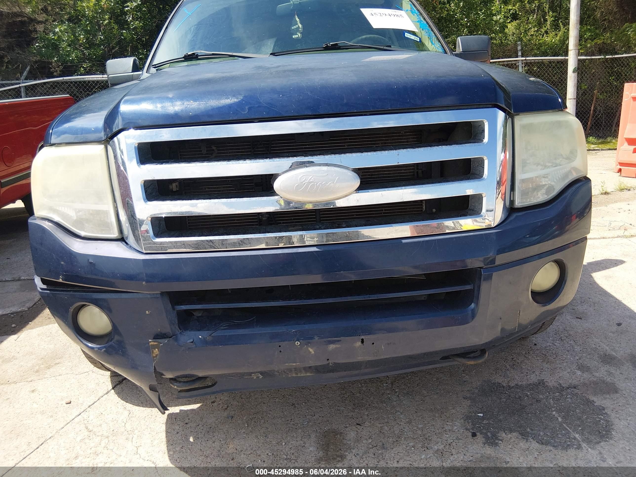 2008 Ford Expedition Xlt Navy vin: 1FMFU16578LA40346