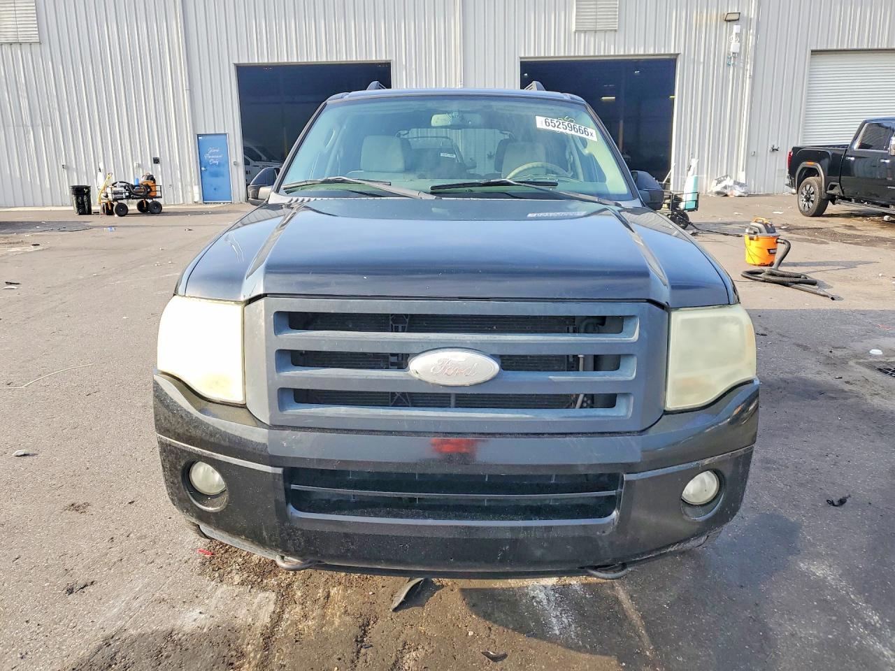2008 Ford Expedition Xlt Black vin: 1FMFU16578LA74674