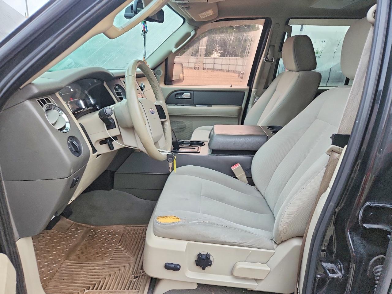 2008 Ford Expedition Xlt Black vin: 1FMFU16588LA13334
