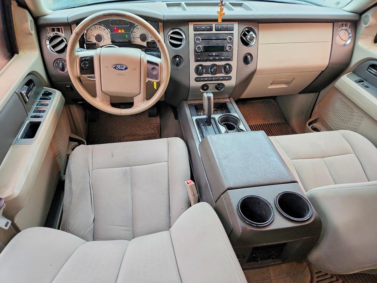 2008 Ford Expedition Xlt Black vin: 1FMFU16588LA13334