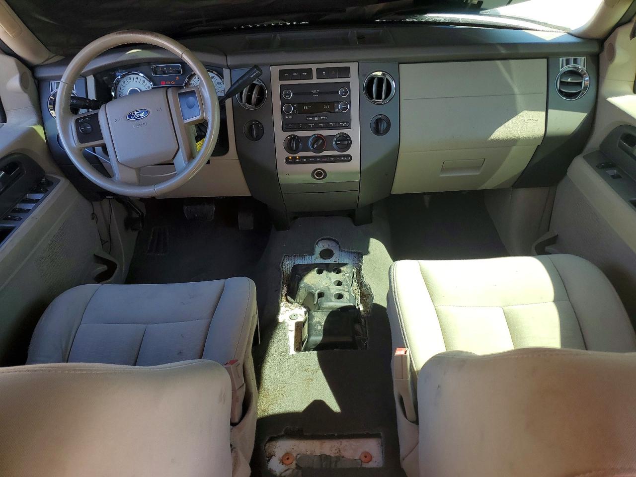 2009 Ford Expedition Белый vin: 1FMFU16599EB15344