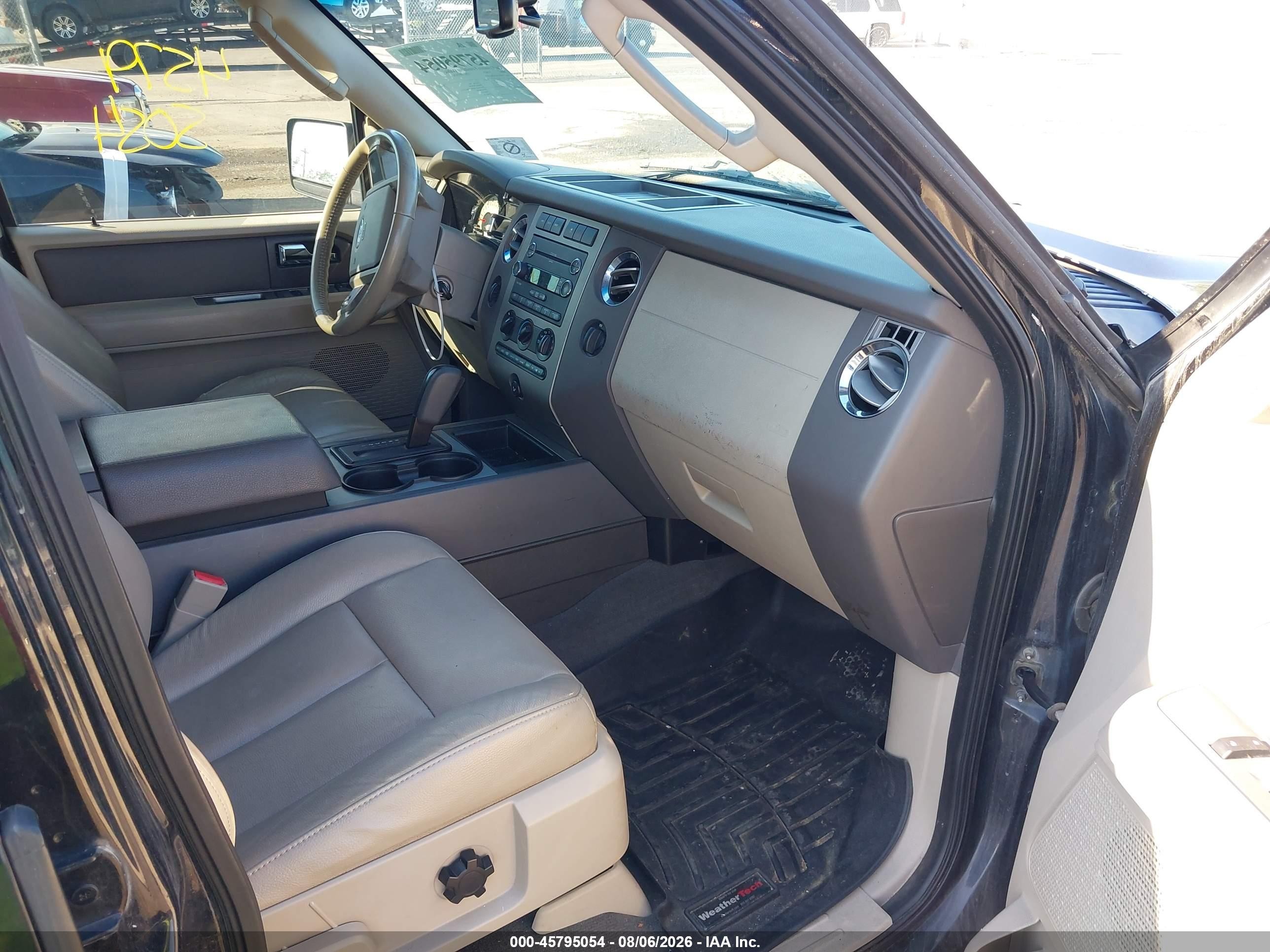 2009 Ford Expedition Xlt Black vin: 1FMFU165X9EB26899