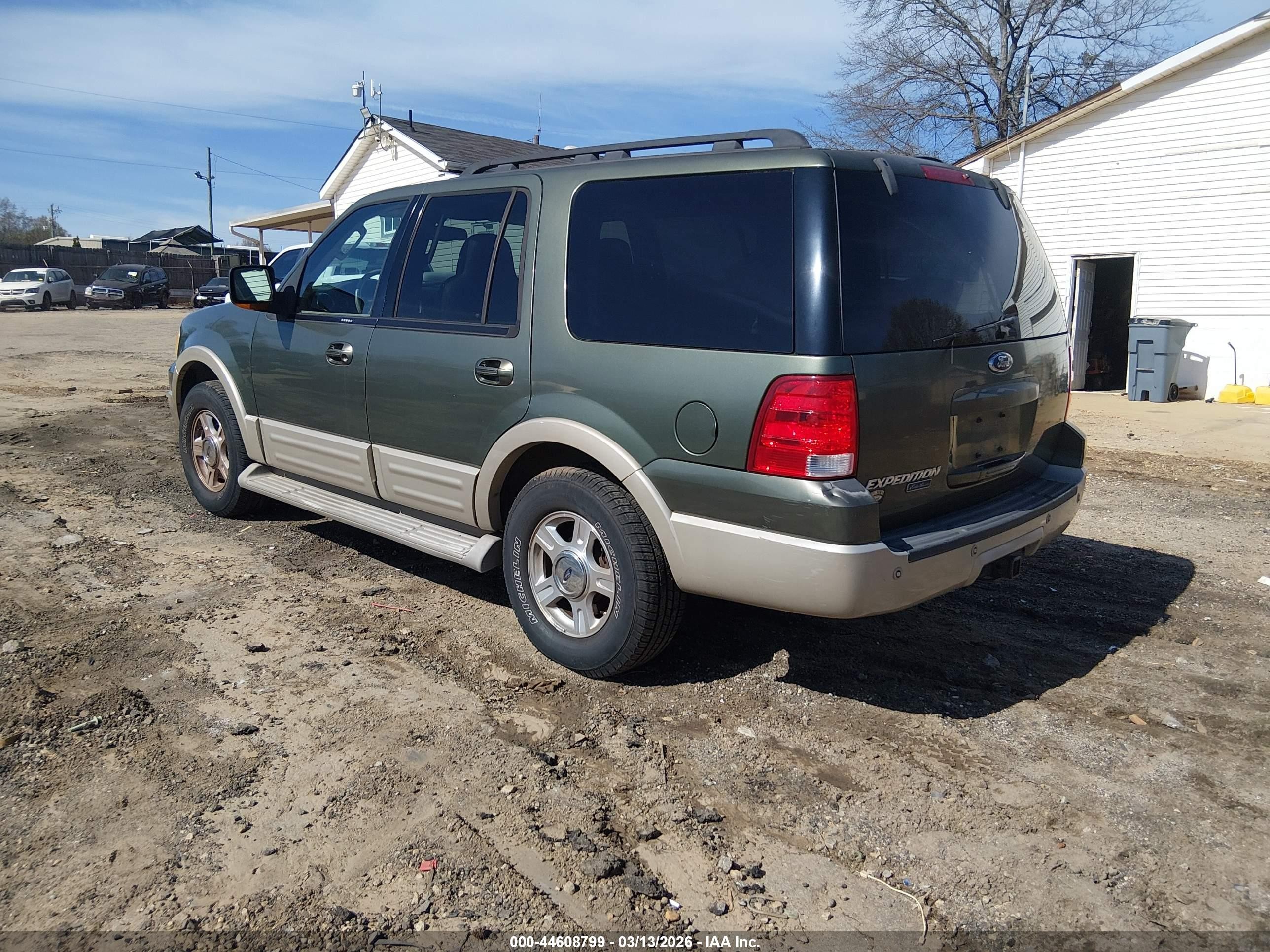 2005 Ford Expedition Eddie Bauer/king Ranch Green vin: 1FMFU17515LA39655