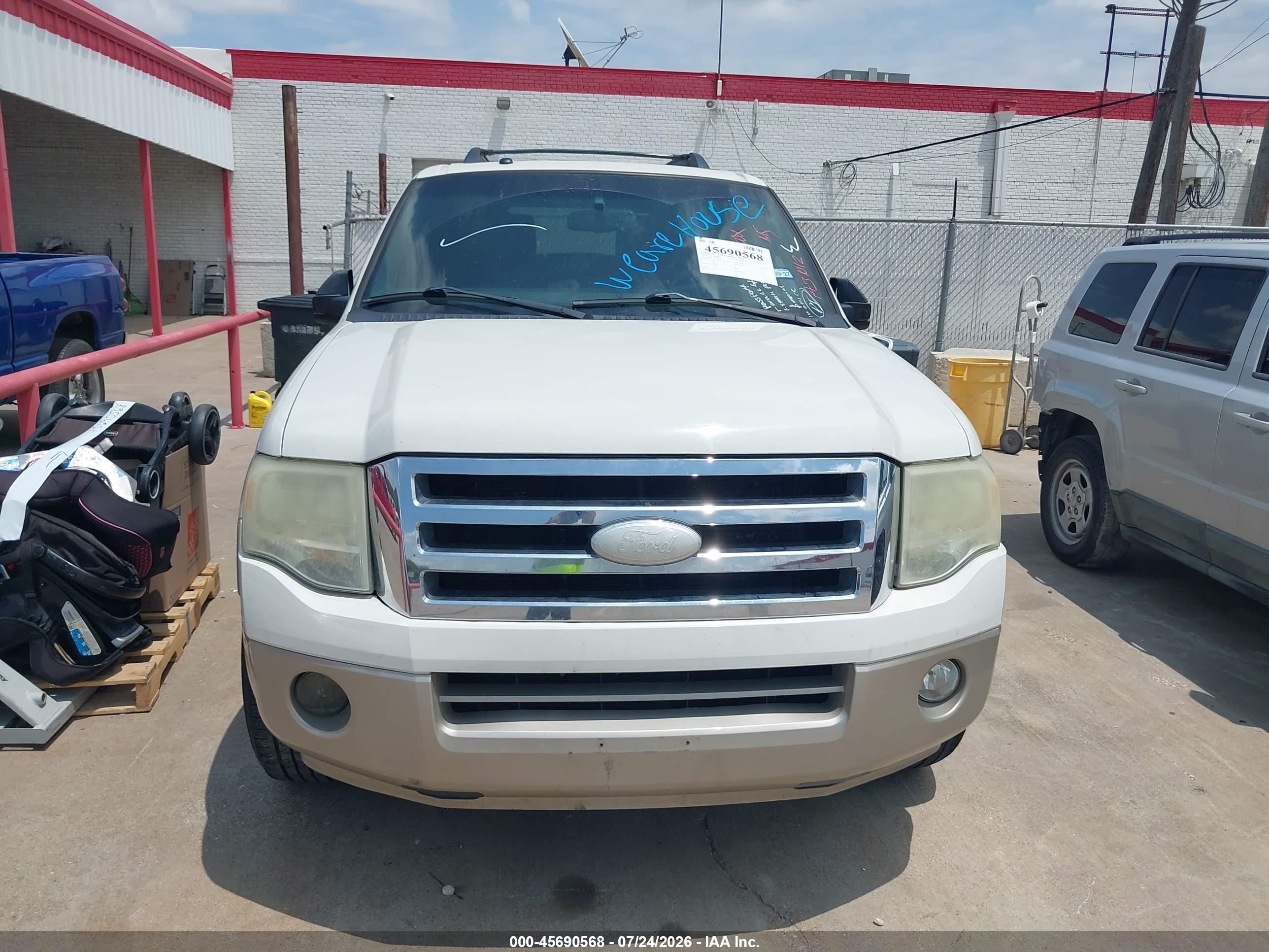 2008 Ford Expedition Eddie Bauer/king Ranch Champagne vin: 1FMFU17518LA31012