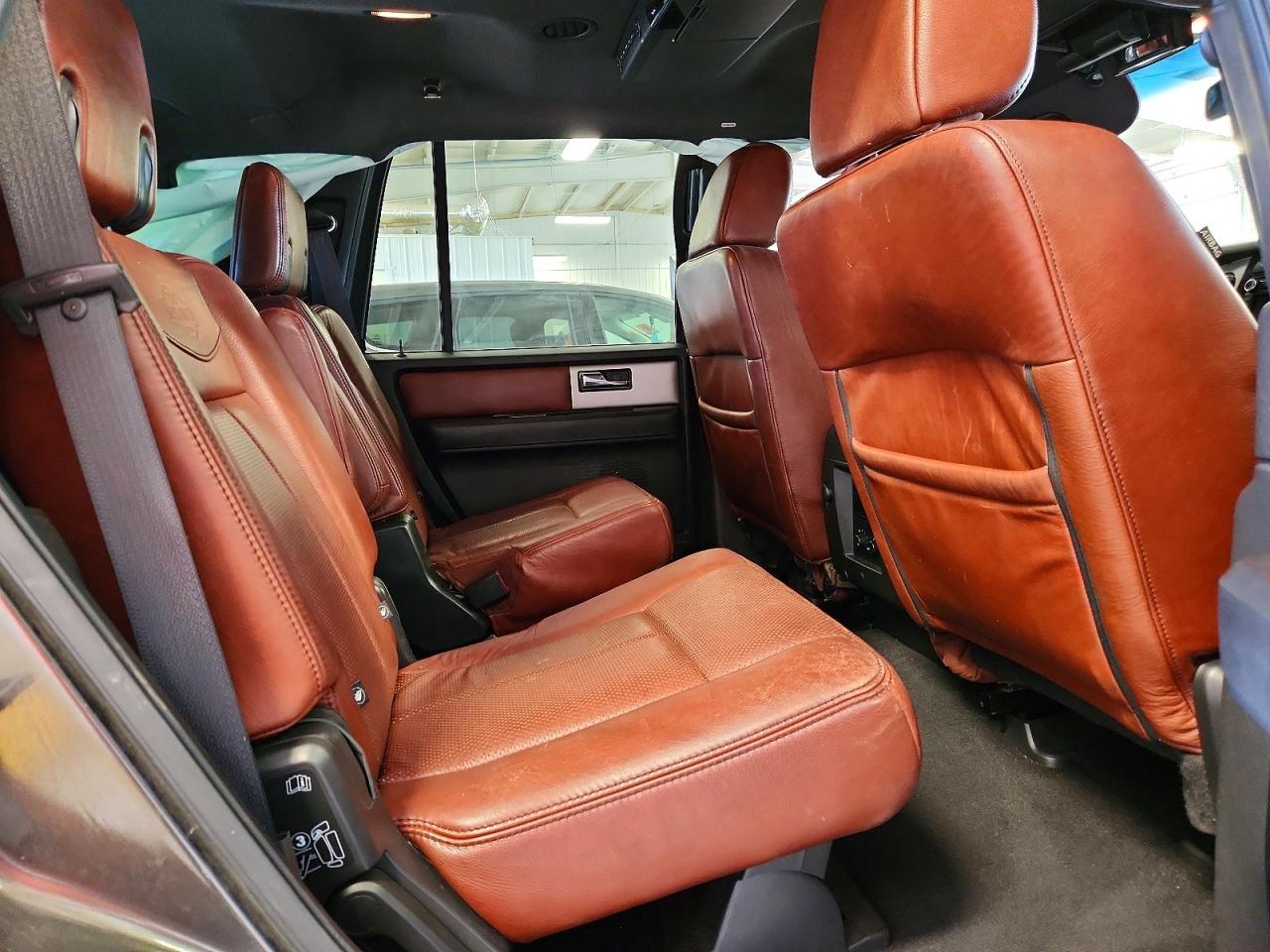 2008 Ford Expedition Eddie Bauer Green vin: 1FMFU17518LA31169
