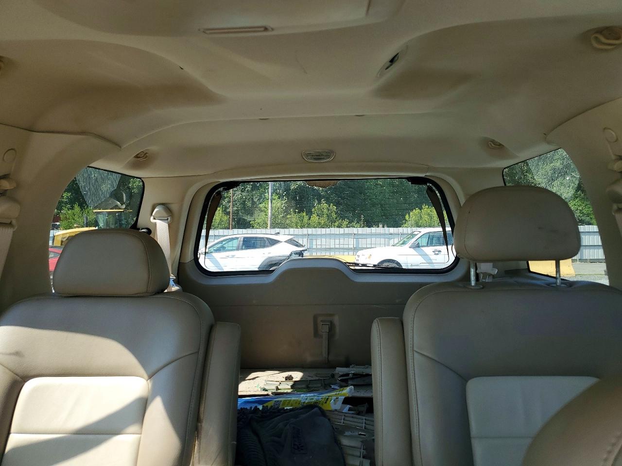2006 Ford Expedition Eddie Bauer White vin: 1FMFU17526LA52285